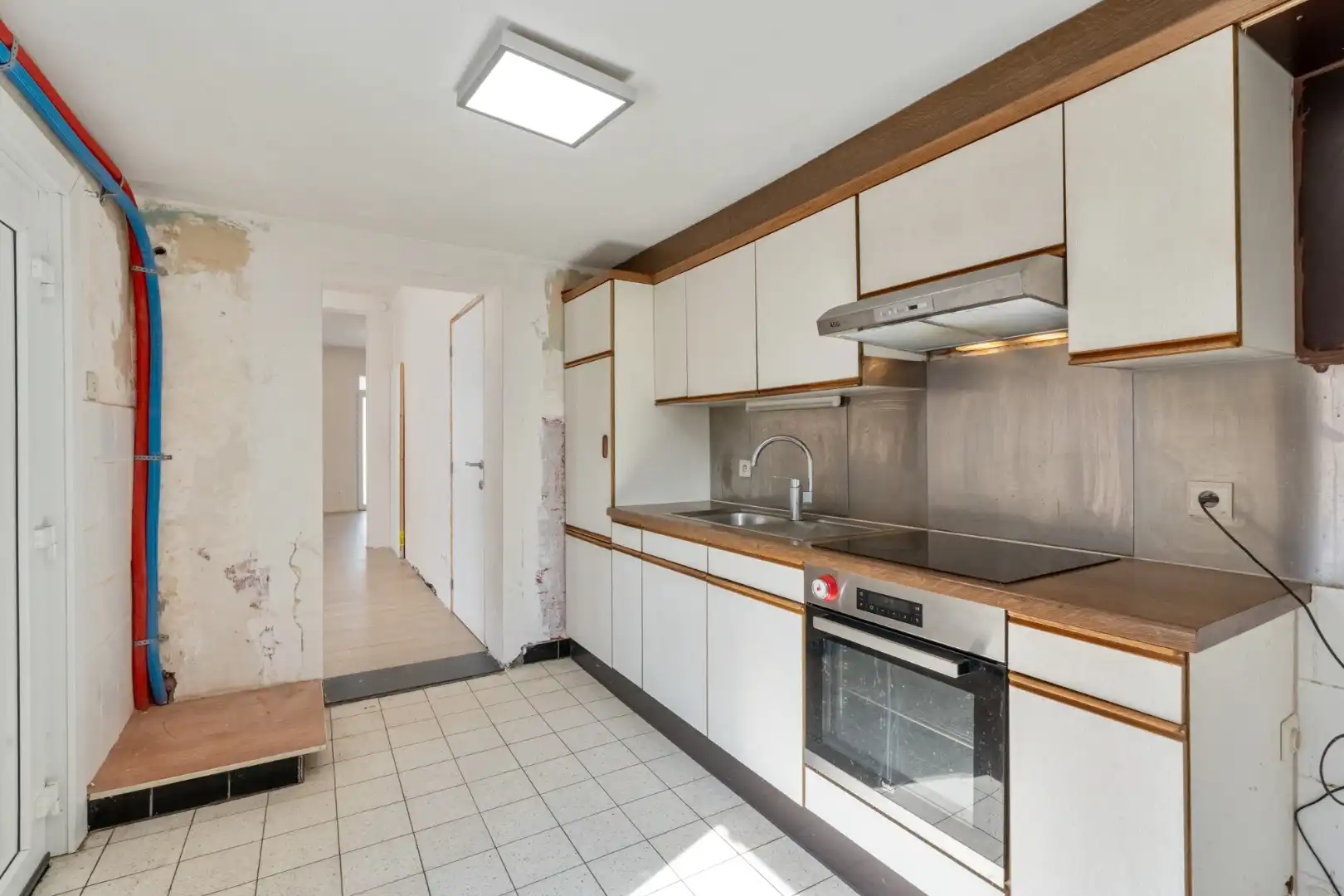 Te renoveren HOB met 3 slpk en garagebox, 13a77ca  foto 6