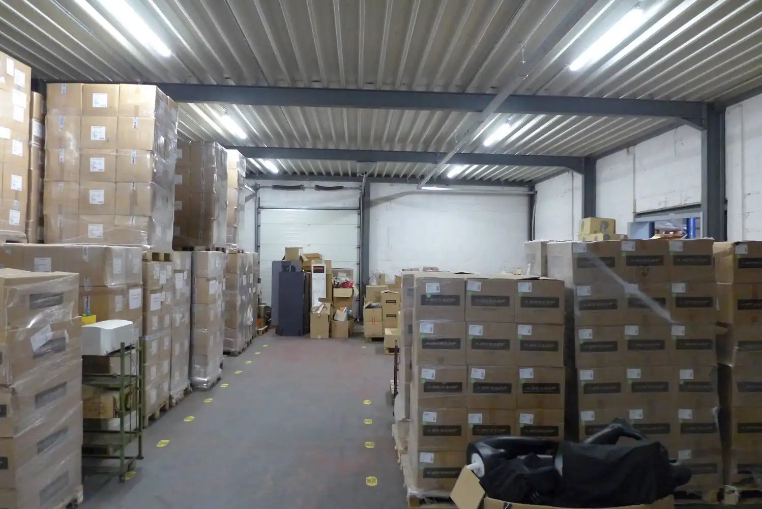 Bedrijfsgebouw +/- 1.397m² foto 24