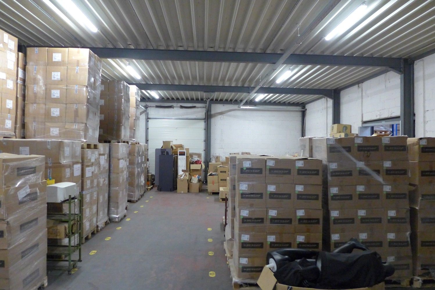 Bedrijfsgebouw +/- 1.397m² foto 24