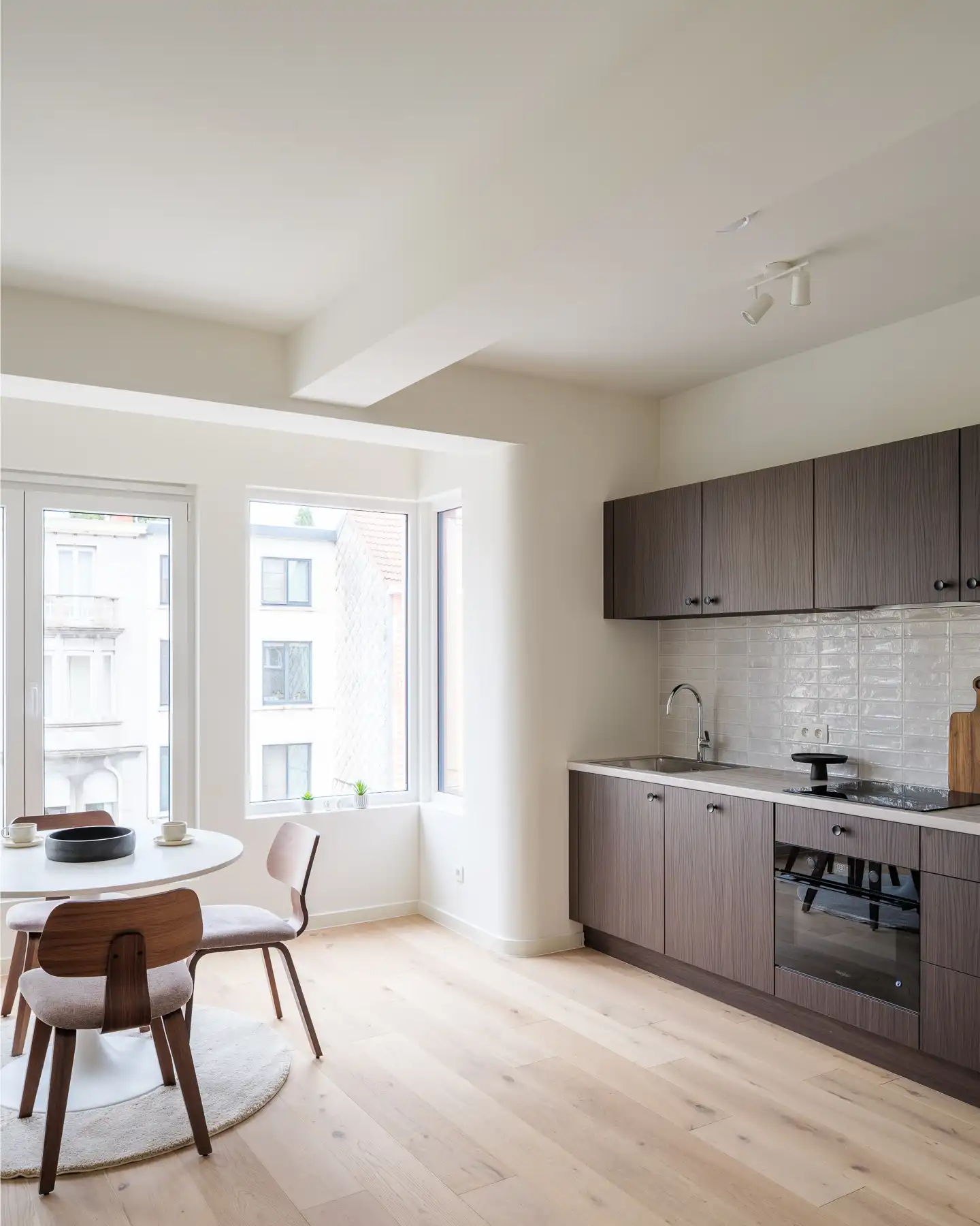 Kwalitatief gerenoveerd appartement nabij Dampoort foto 4