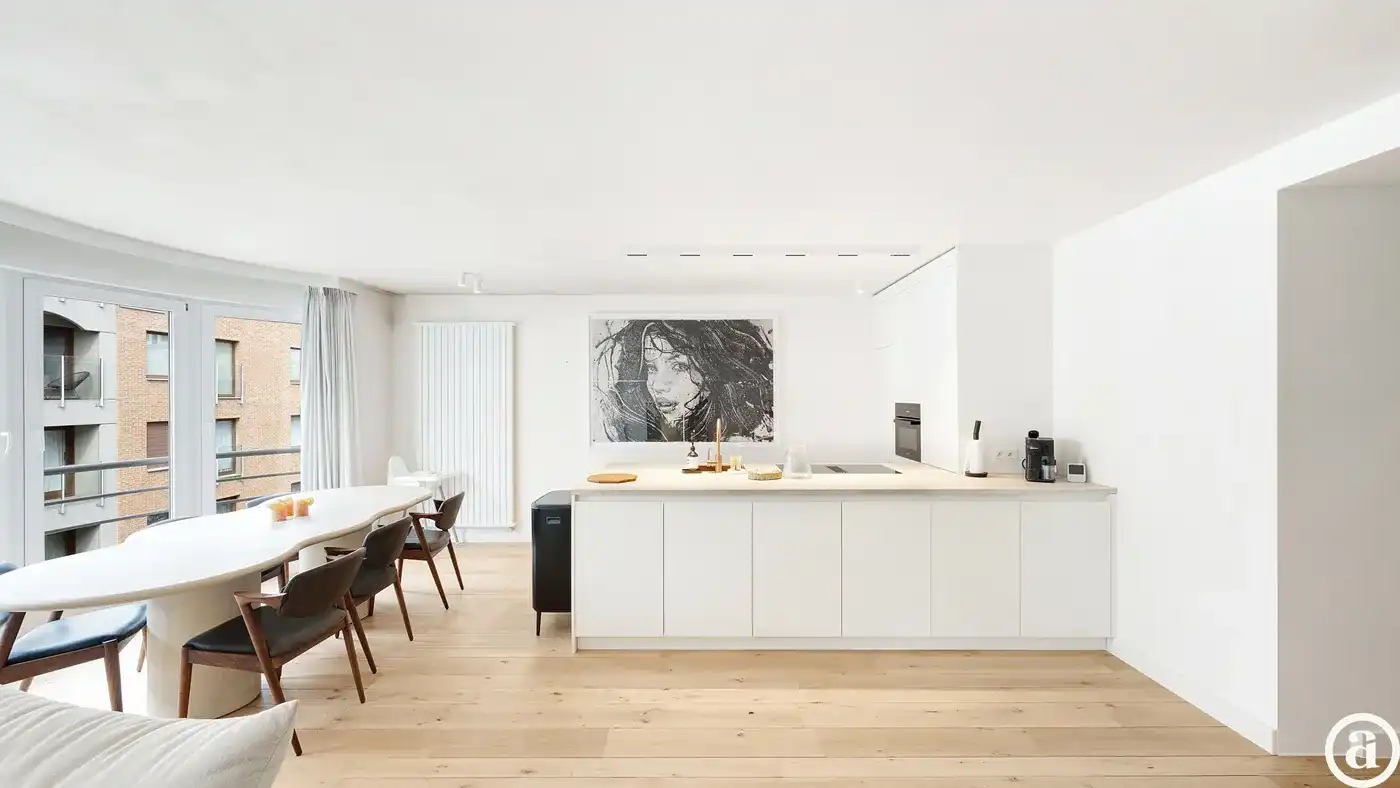 Prachtig vernieuwd appartement (3slpk) nabij het Rubensplein foto 5