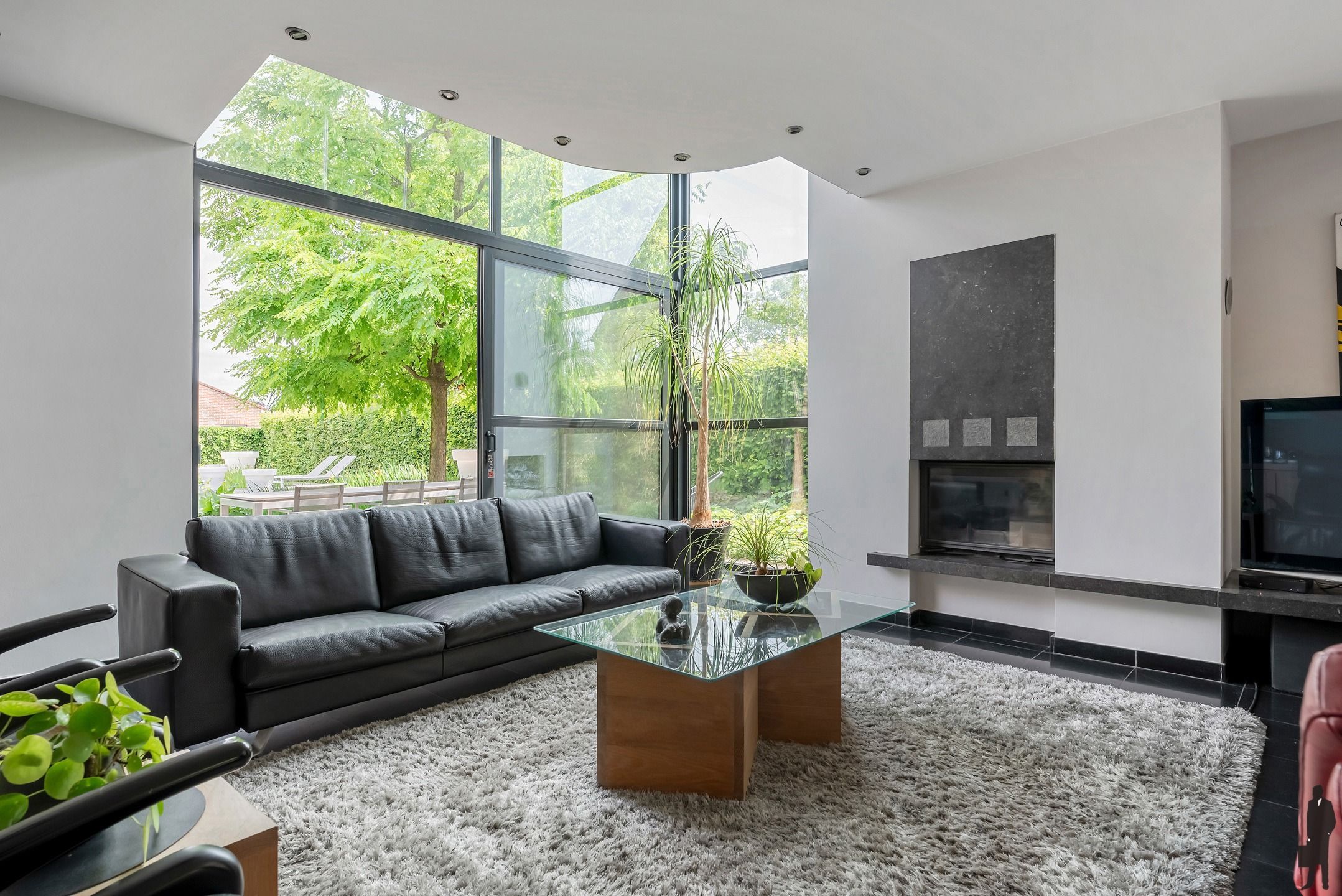 Instapklare woning met zwemvijver in Hoogstraten! foto 9