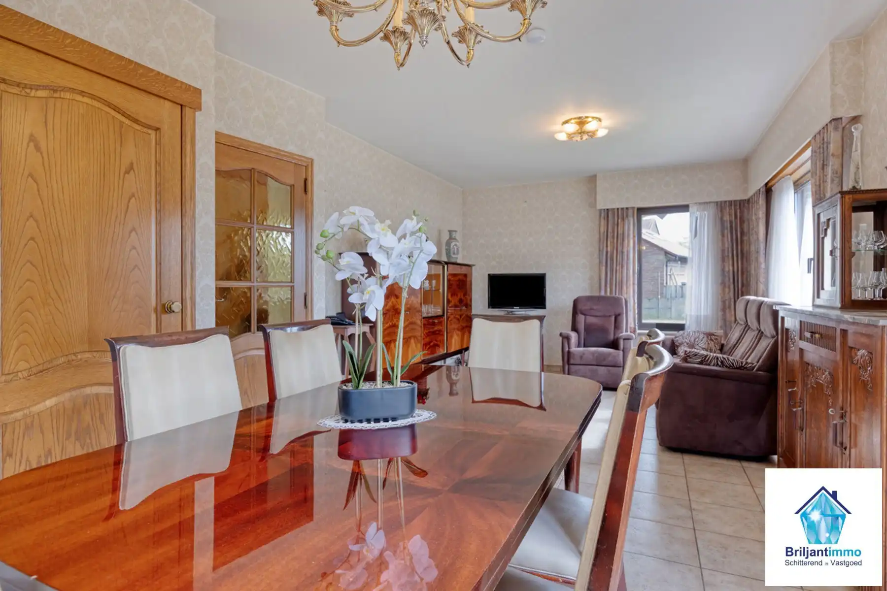 Gelijkvloers wonen met 3 slp, inpandige garage & toffe tuin foto 9