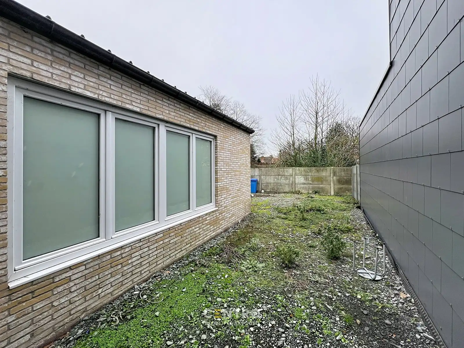 Handelspand TE KOOP in het centrum van Oudenburg + dagbladhandel DE KIOSK over te nemen ! foto 16