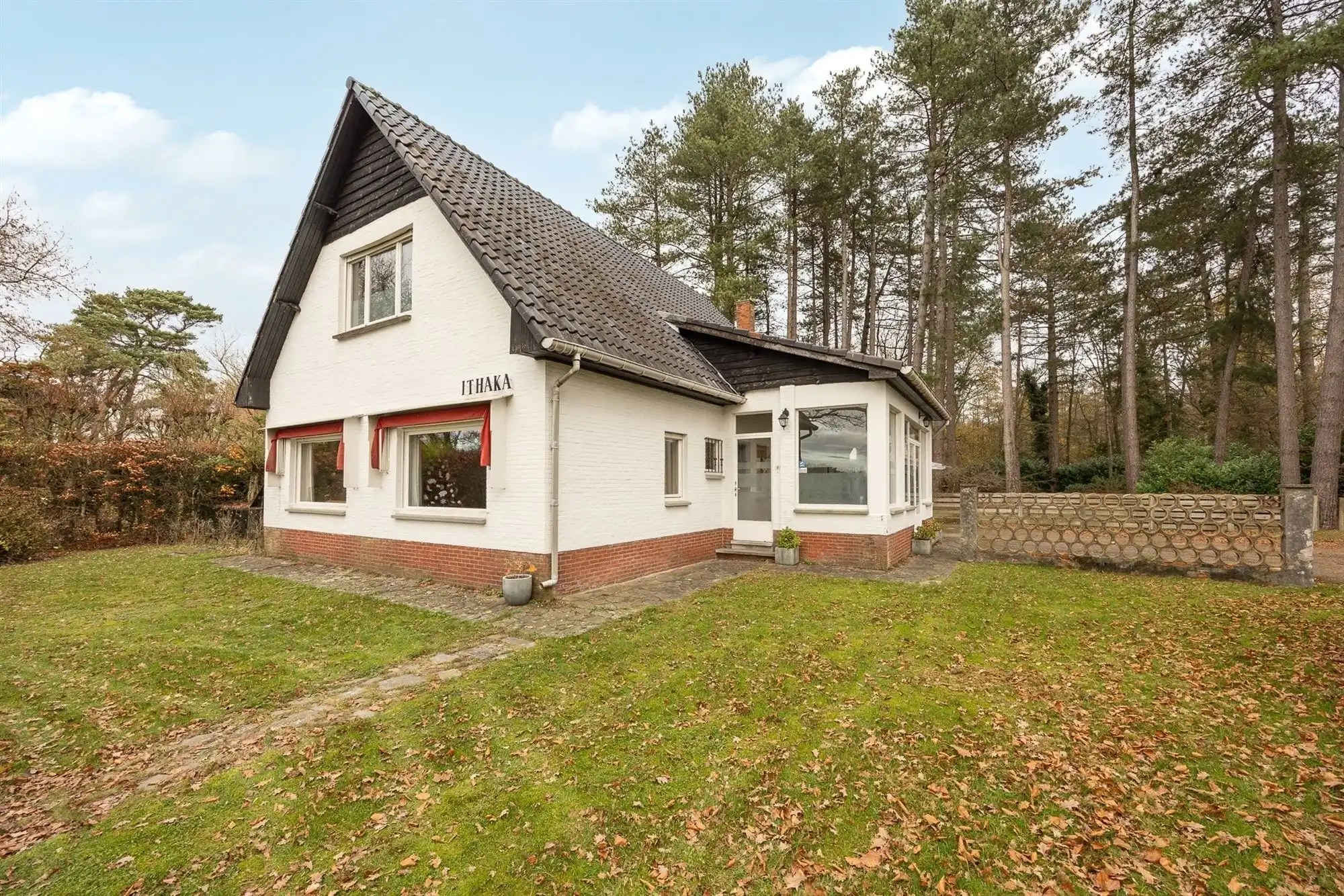 Hoofdfoto van de publicatie: Charmant landhuis op een perceel van 2.760m²