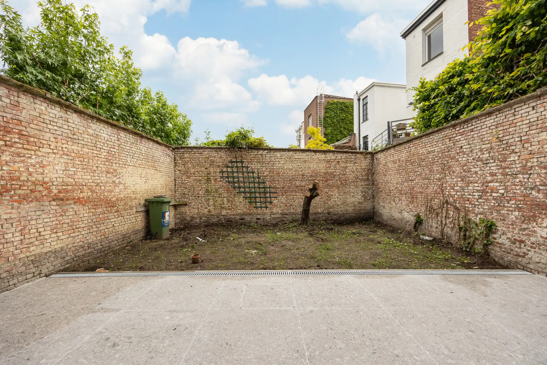 Hoogwaardig gerenoveerd GLVL-appartement met 2 slpks en tuin foto 10