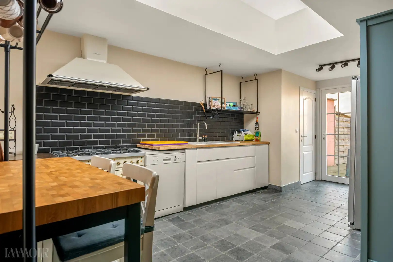 Centraal gelegen gezinswoning met zonnige tuin in Brasschaat. foto 6