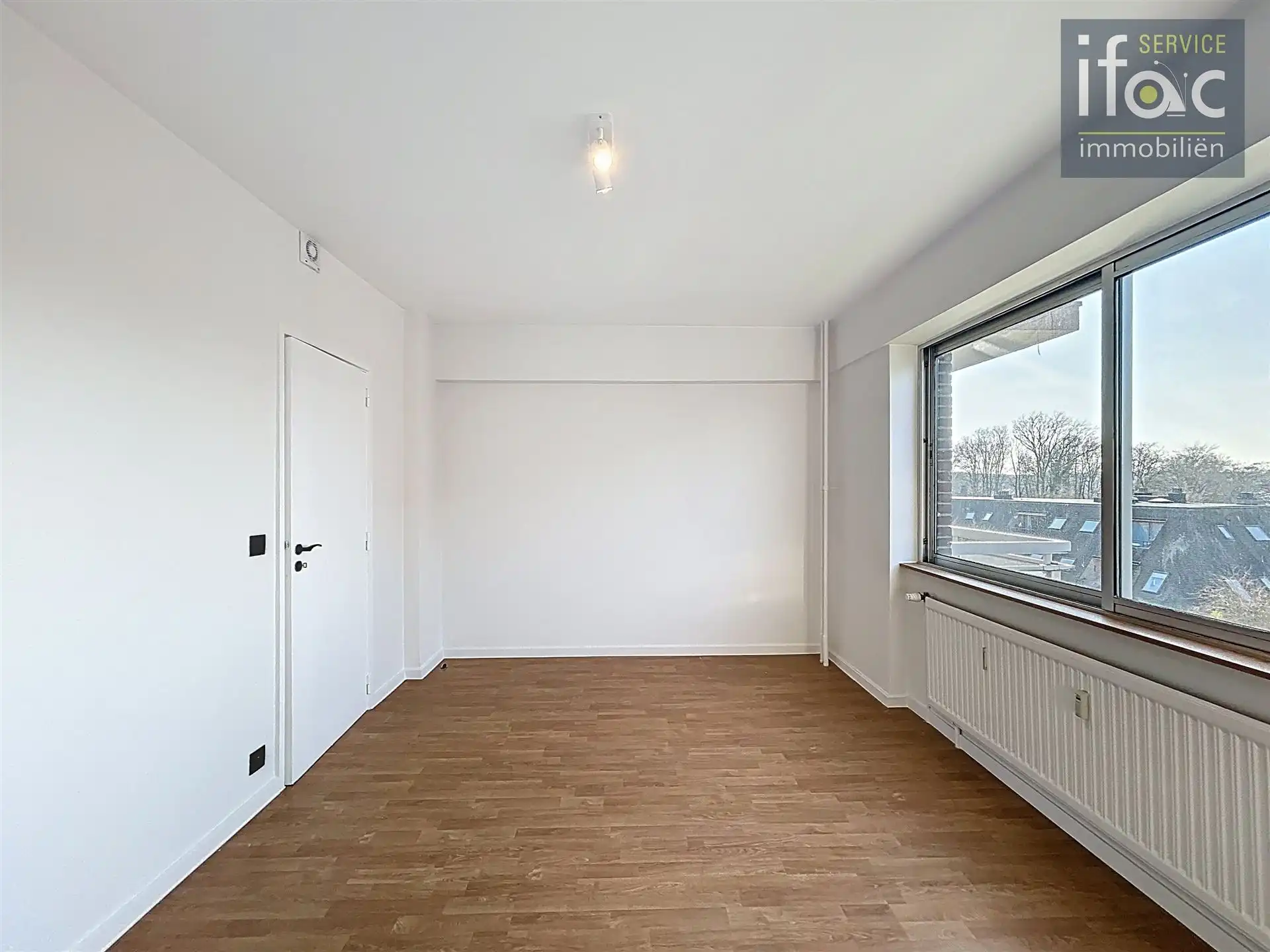 Volledig gerenoveerd appartement met gunstig EPC foto 15