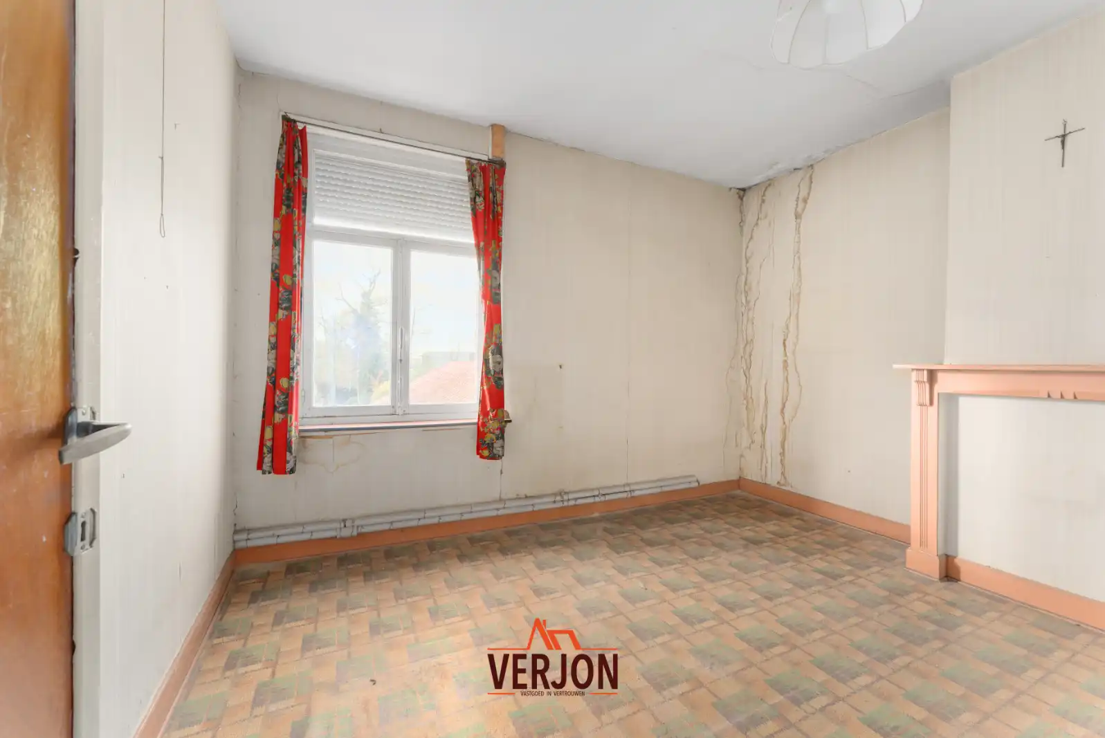 Mis deze knaller van een te renoveren woning niet op 693 m²! foto 11