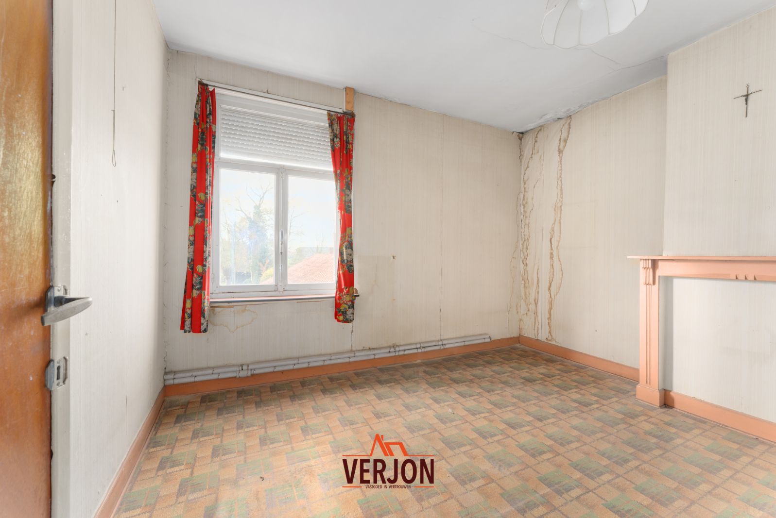 Mis deze knaller van een te renoveren woning niet op 693 m²! foto 11