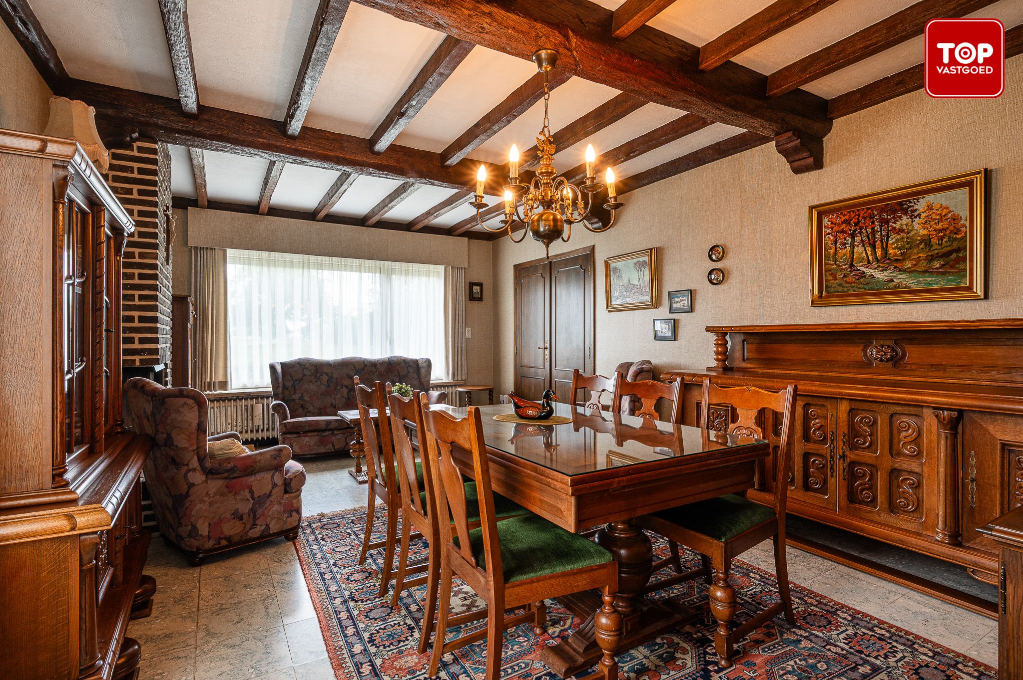 Te renoveren bungalow met enorm potentieel op een Toplocatie foto 4