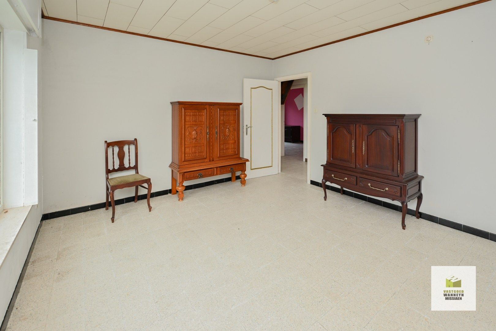 Open bebouwing met een landelijk uitzicht op 2.689m2 foto 4