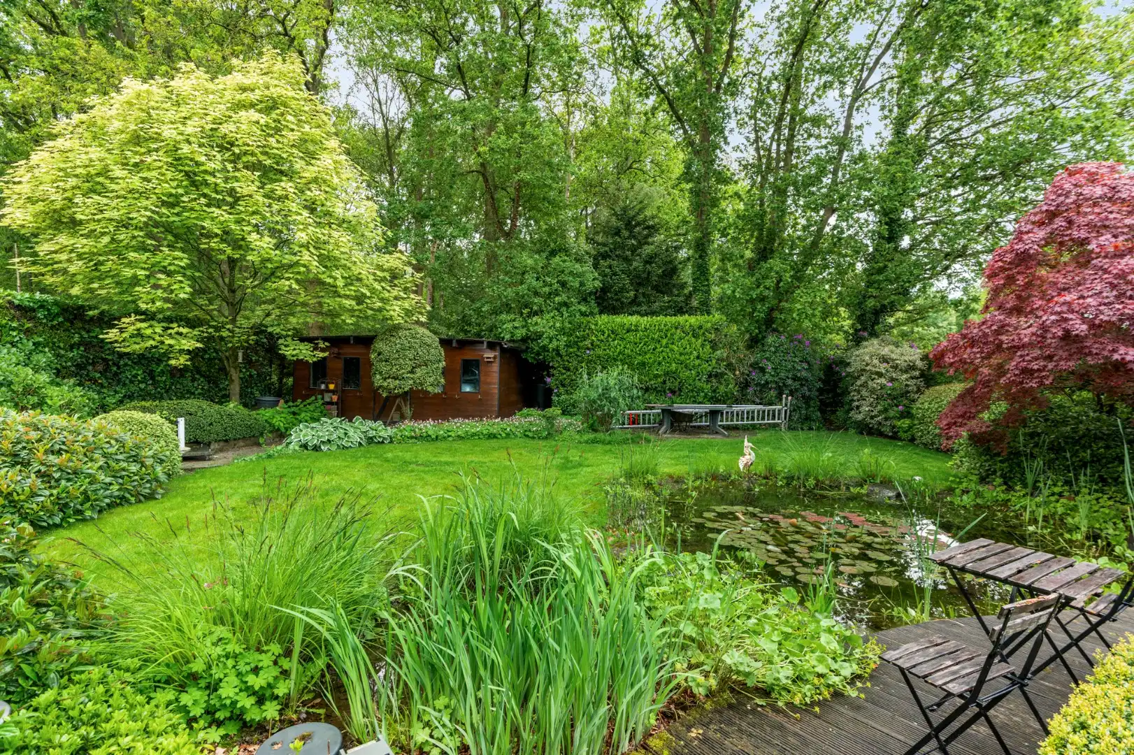 Topgelegen gezinswoning met zuidtuin in een groene woonwijk! foto 12