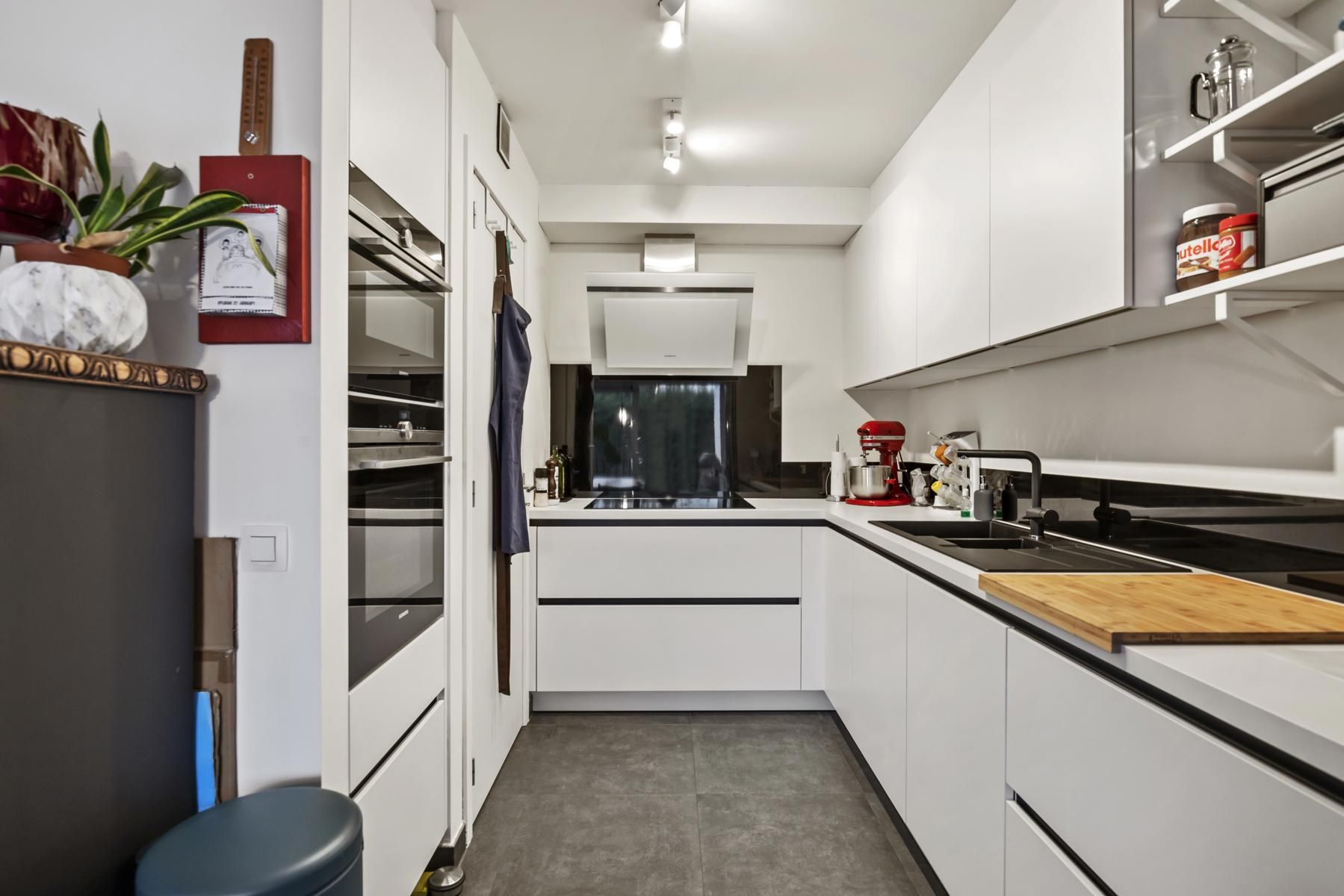 Nieuwbouwappartement 1ste verd met 2 autostaanplaatsen foto 4