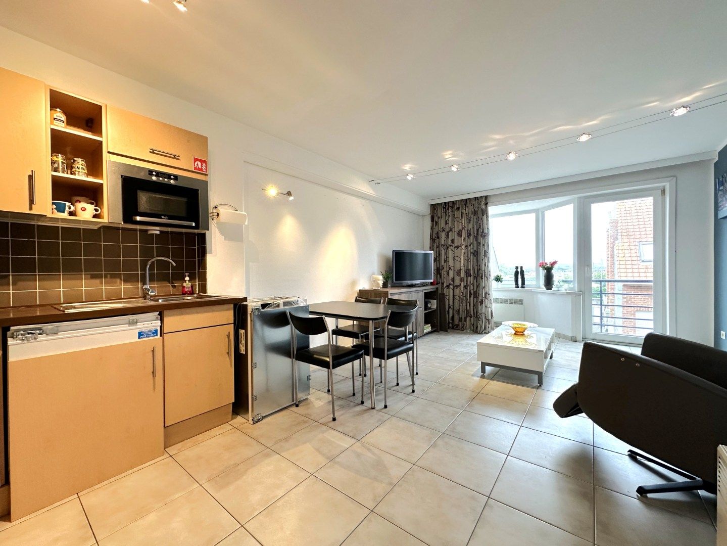 Appartement op rustige ligging te Bredene foto 4