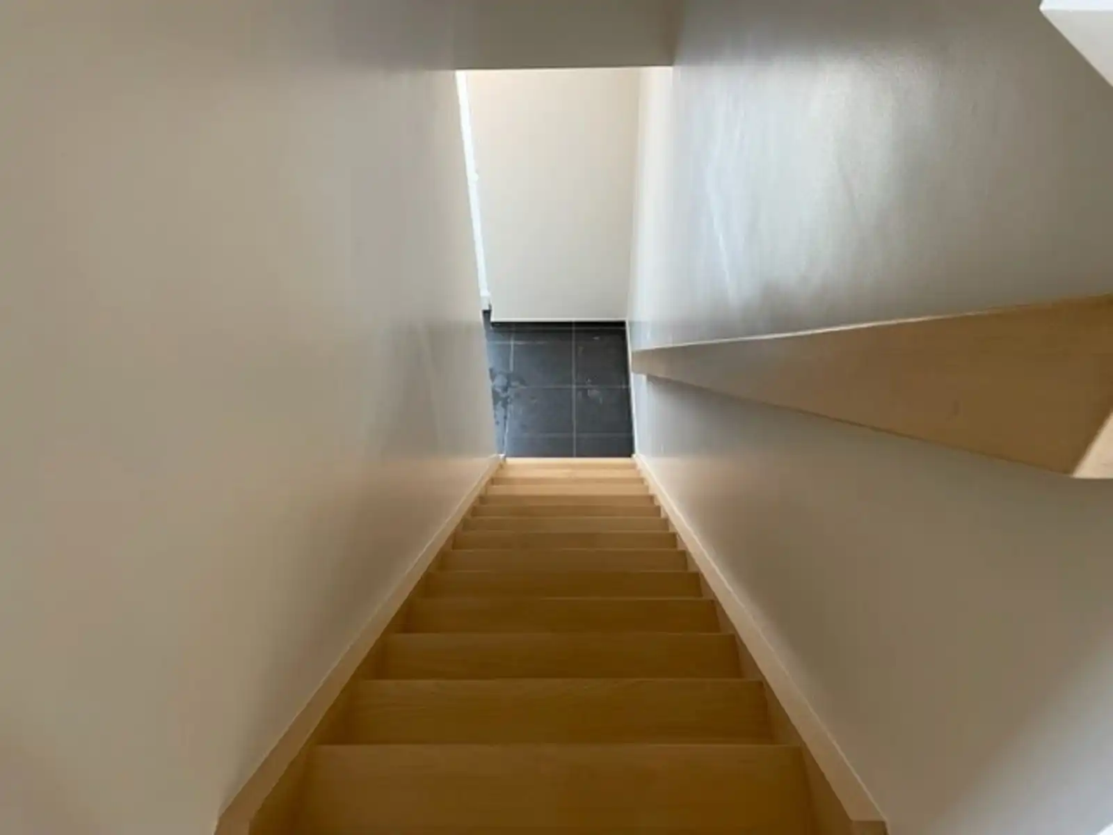 Woning met garage en tuin in een kindvriendelijke woonomgeving nabij het centrum foto 14