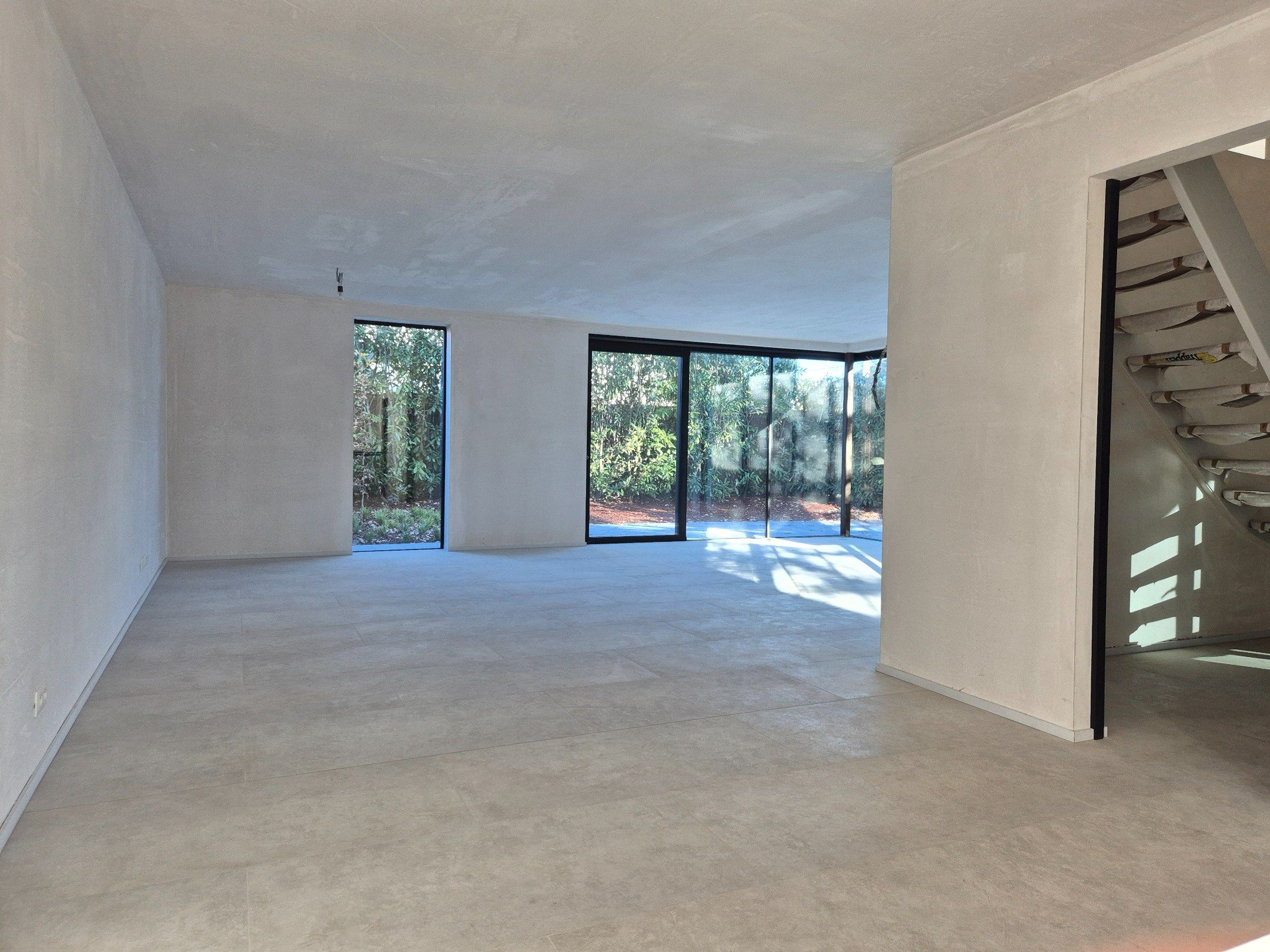 Nieuwbouwwoning met 3 slaapkamers en tuin foto 8