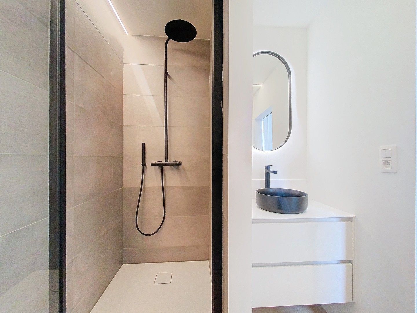 Gerenoveerd duplex-appartement in het centrum van Koksijde-Bad. foto 4