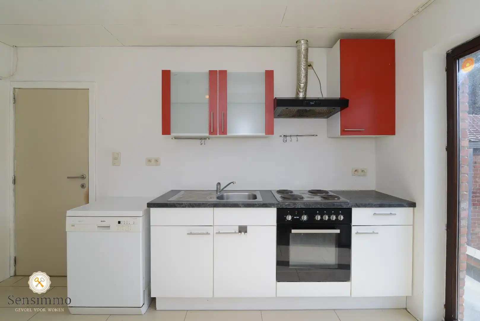 Prachtig gelegen duplex met 2 slpkmrs + terras + parking foto 9