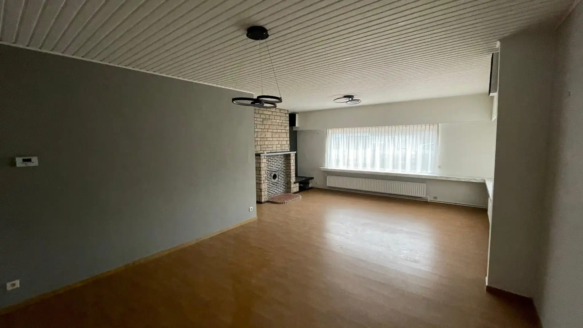 Prachtig renovatieproject - halfopen bebouwing - 2 slpk - grote tuin en garage foto 11