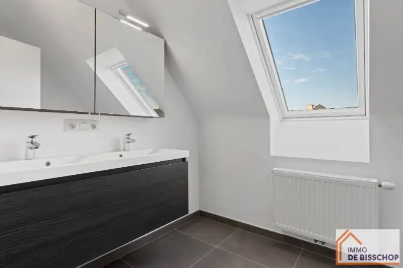 Prachtig duplex appartement met 3 slaapkamers, 2 badkamers en mooi zonneterras foto 3