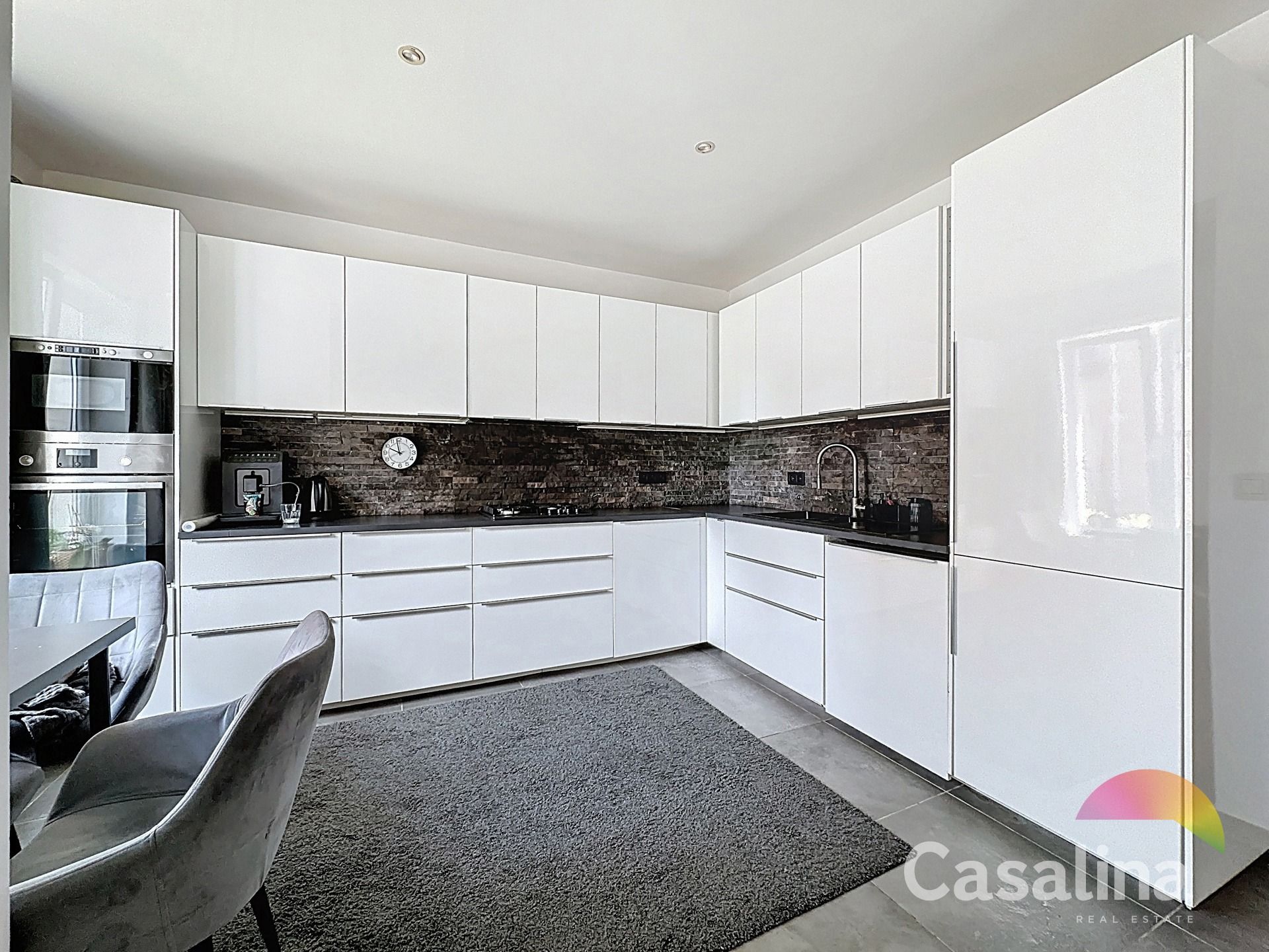 Huis gelegen in een rustige omgeving. foto 6
