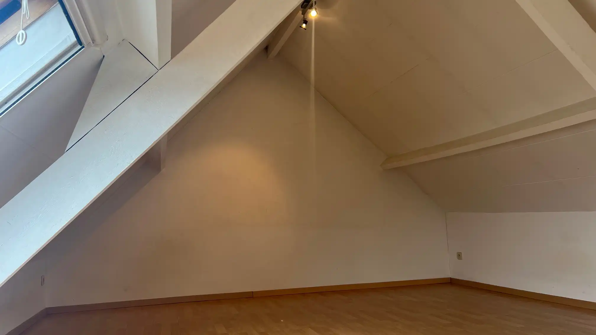 Perfect gerenoveerde en ruime gezinswoning te huur foto 17