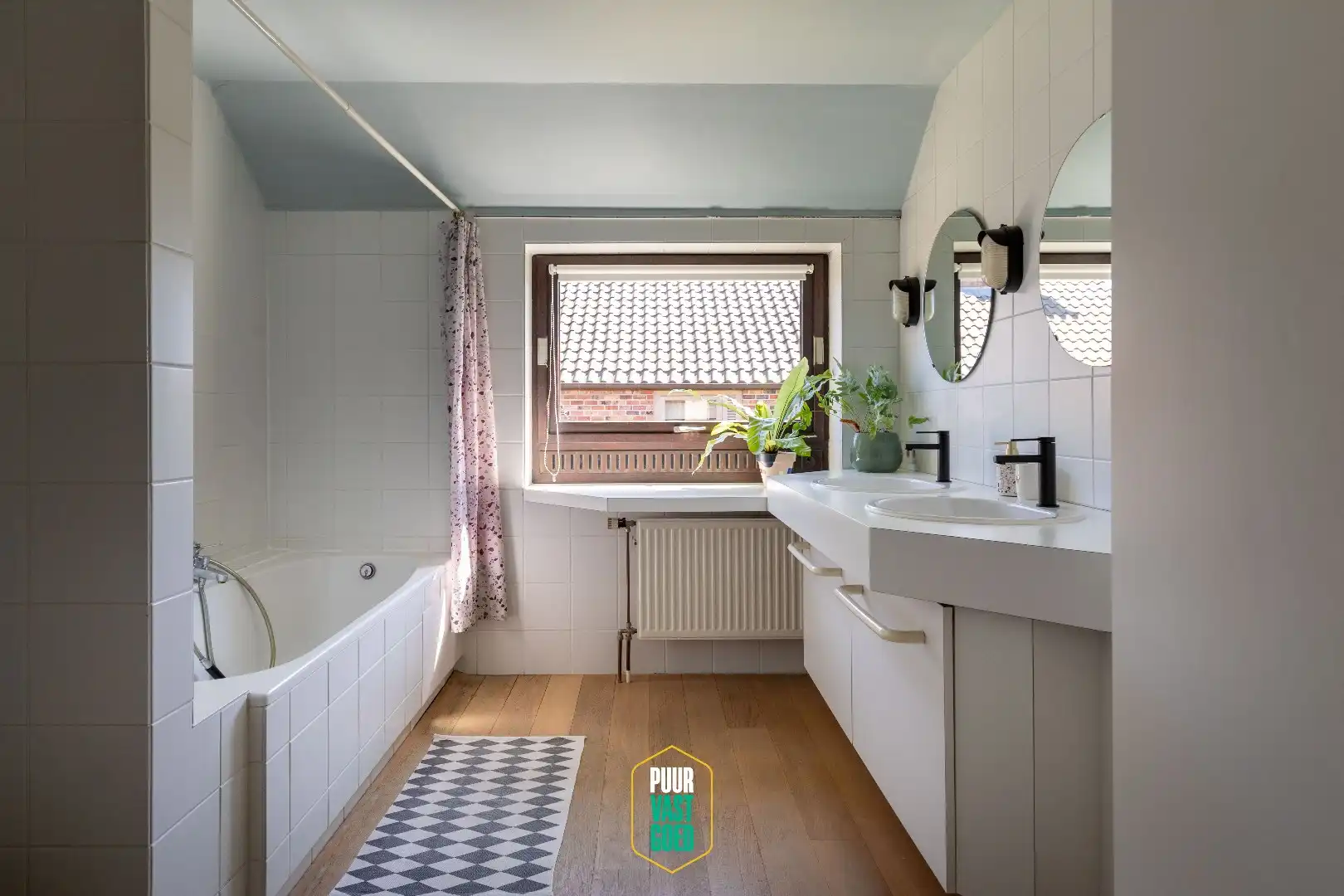 PUUR ARCHITECTUUR - 80's modernisme met een hoek af foto 22