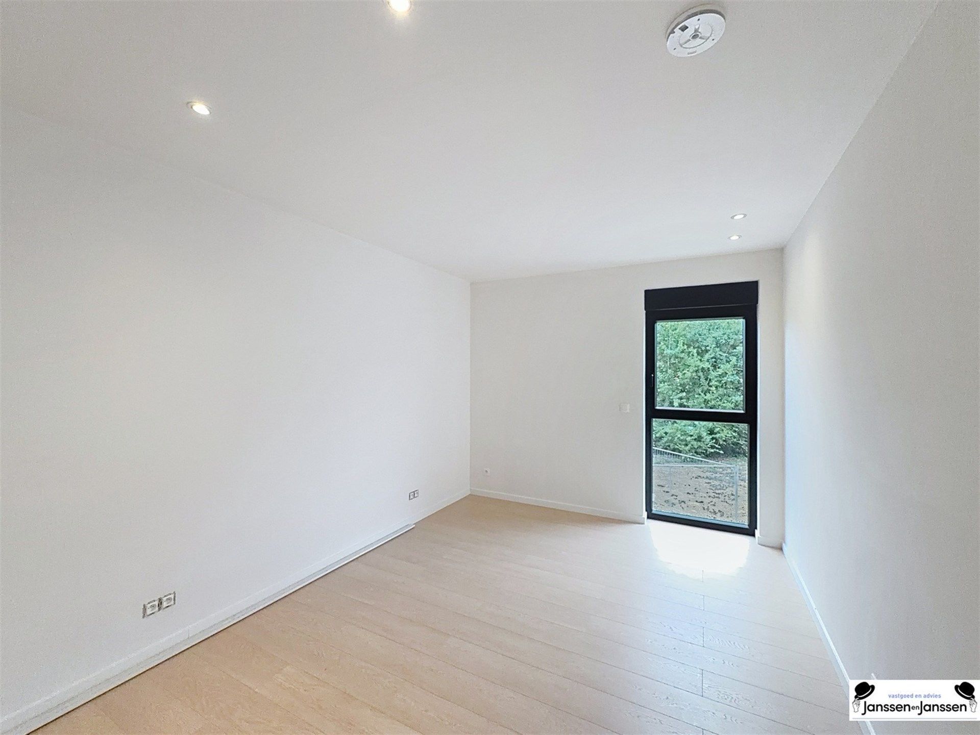 Instapklare, energiezuinige halfopen woning met moderne luxe op toplocatie in Geel foto 16