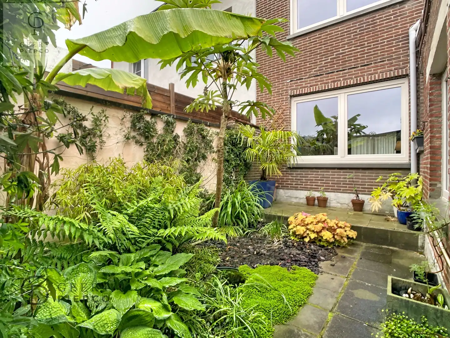 Op te frissen rijwoning gelegen aan de stadsrand van Landen. foto 22