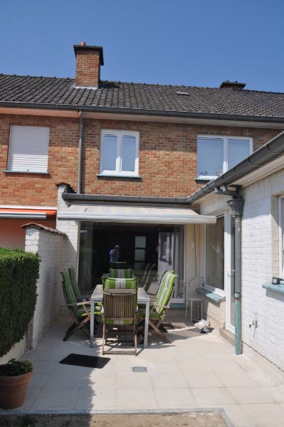 Volledig vernieuwde woning met 3 slaapkamers en garage. foto 25