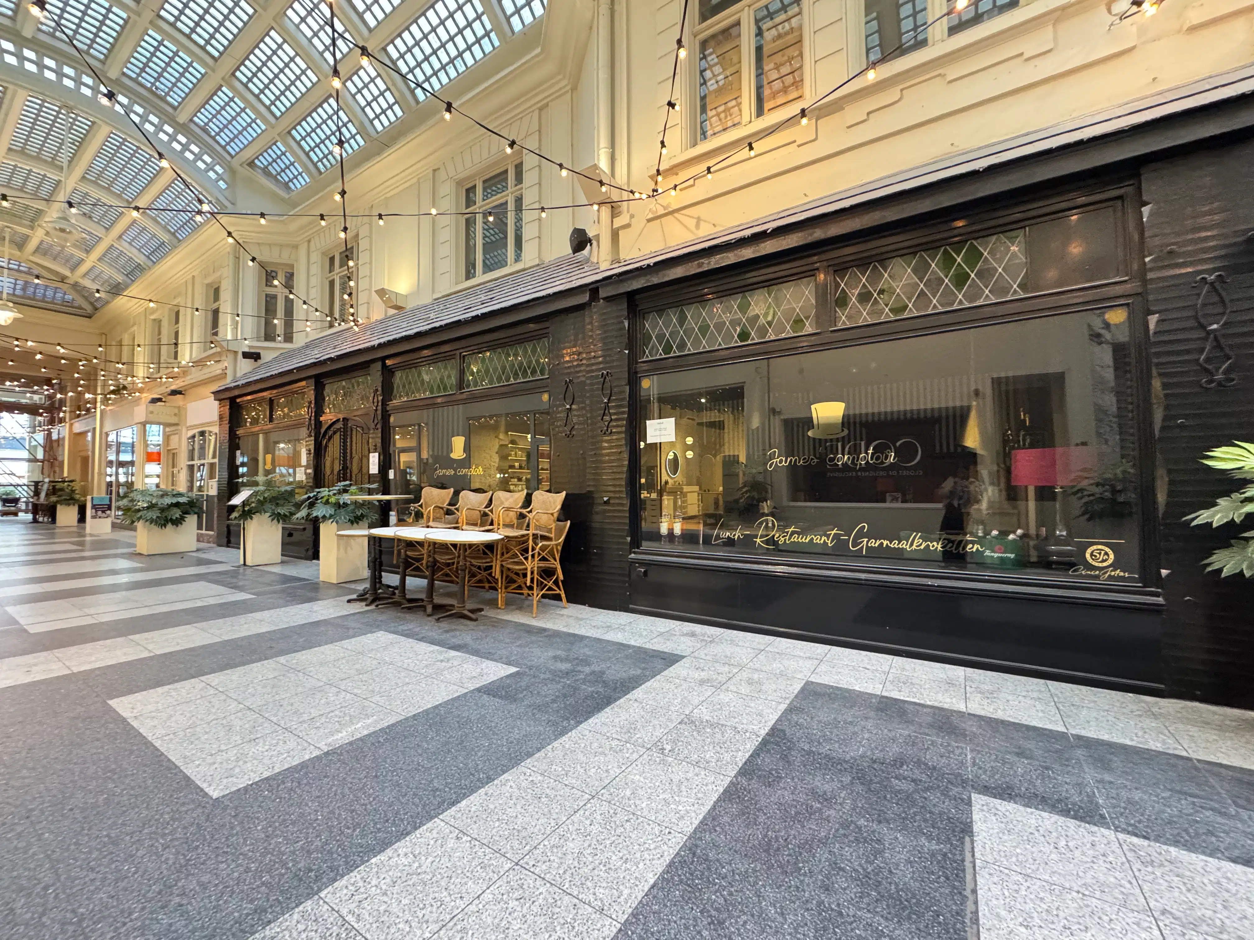 Sfeervol restaurant "James Comptoir" James Ensorgalerij foto 2