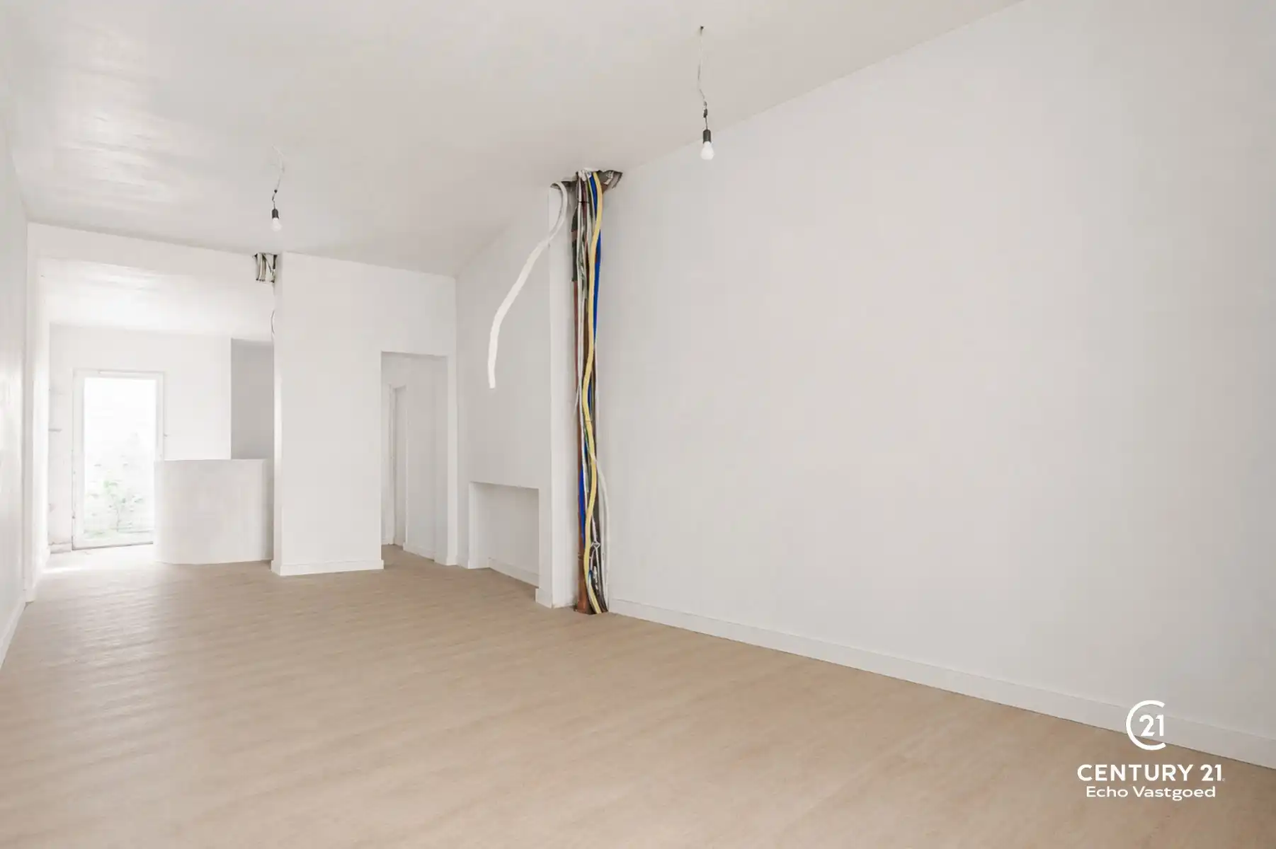 Handelsruimte/kantoorruimte op toplocatie in hartje Turnhout foto 6