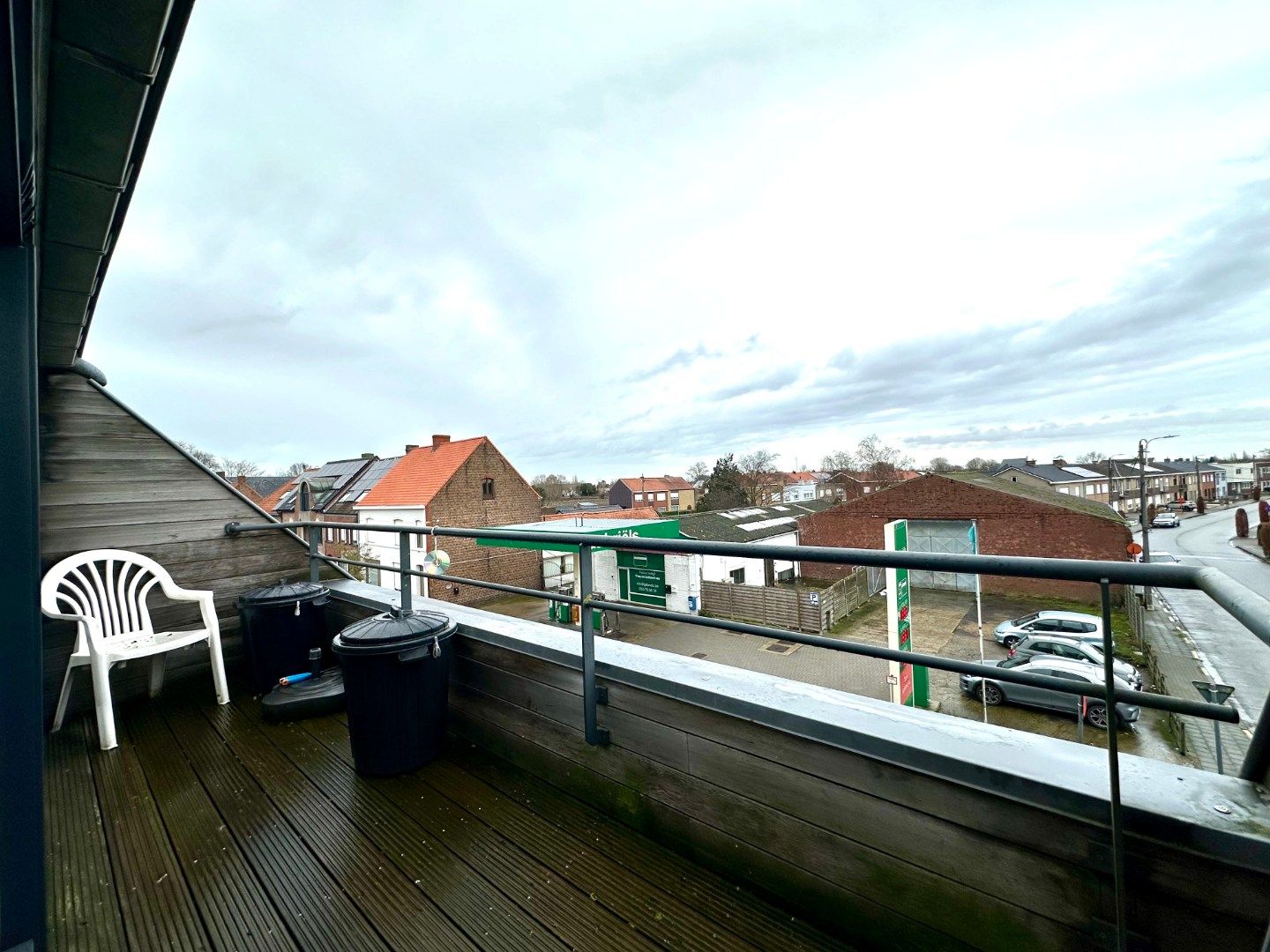 Appartement op centrale ligging te Eernegem foto 13