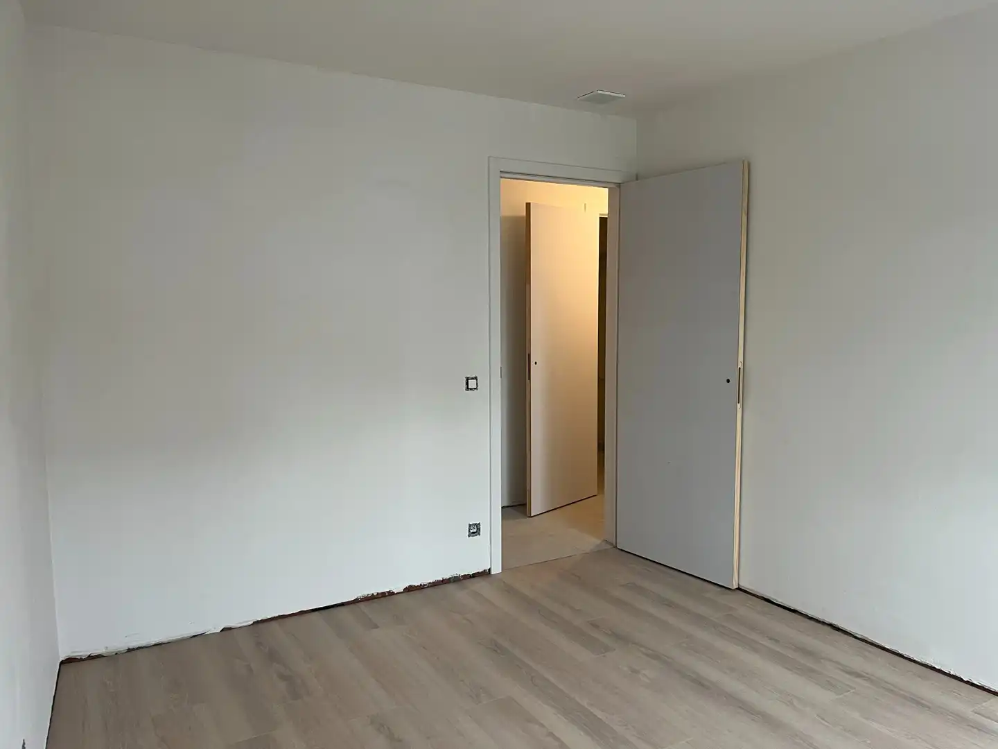 Modern en energiezuinig nieuwbouwappartement met ruim terras. foto 7