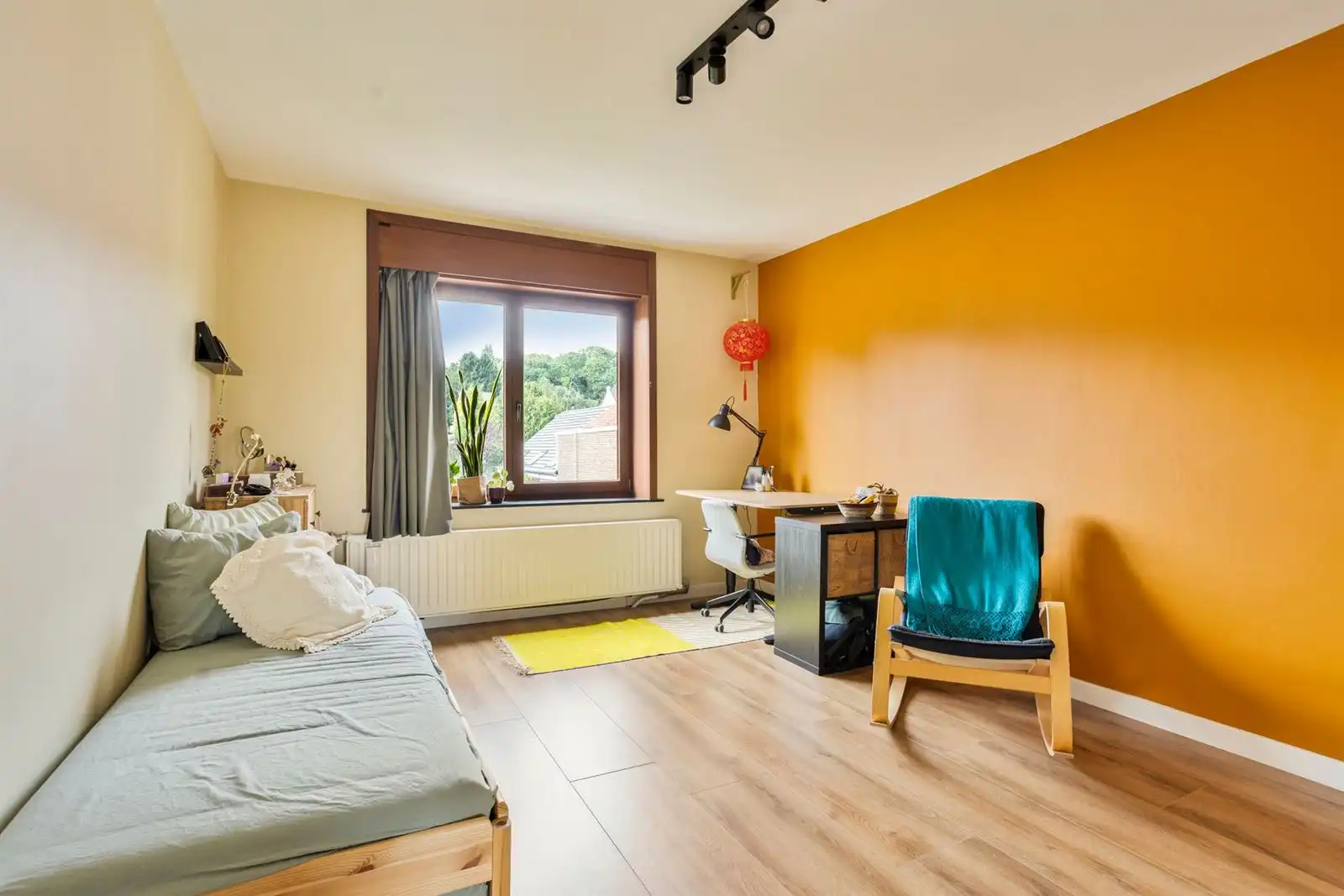 Gerenoveerde woning met tuin en 3 grote slaapkamers  foto 7