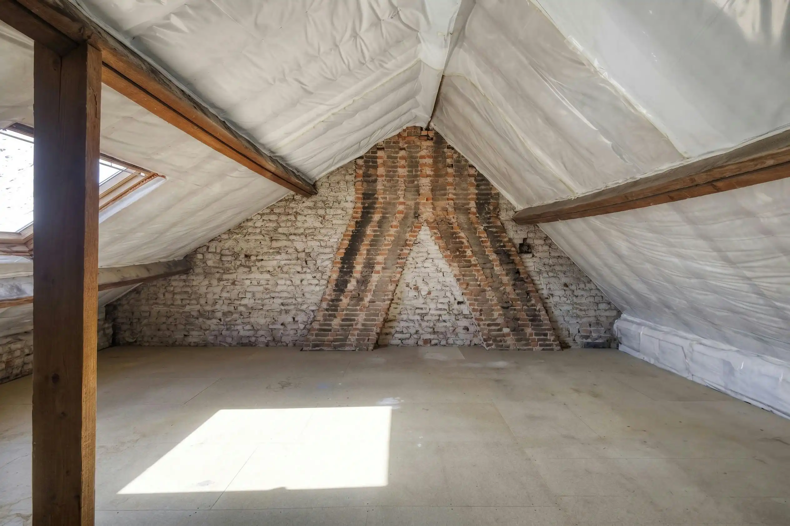 Ruim appartement (142m²) met 3 slaapkamers en terras in Ieper centrum  foto 16