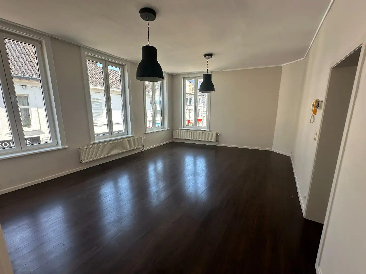 Gerenoveerd appartement met zonnig terras (en garage), Torhout foto 2