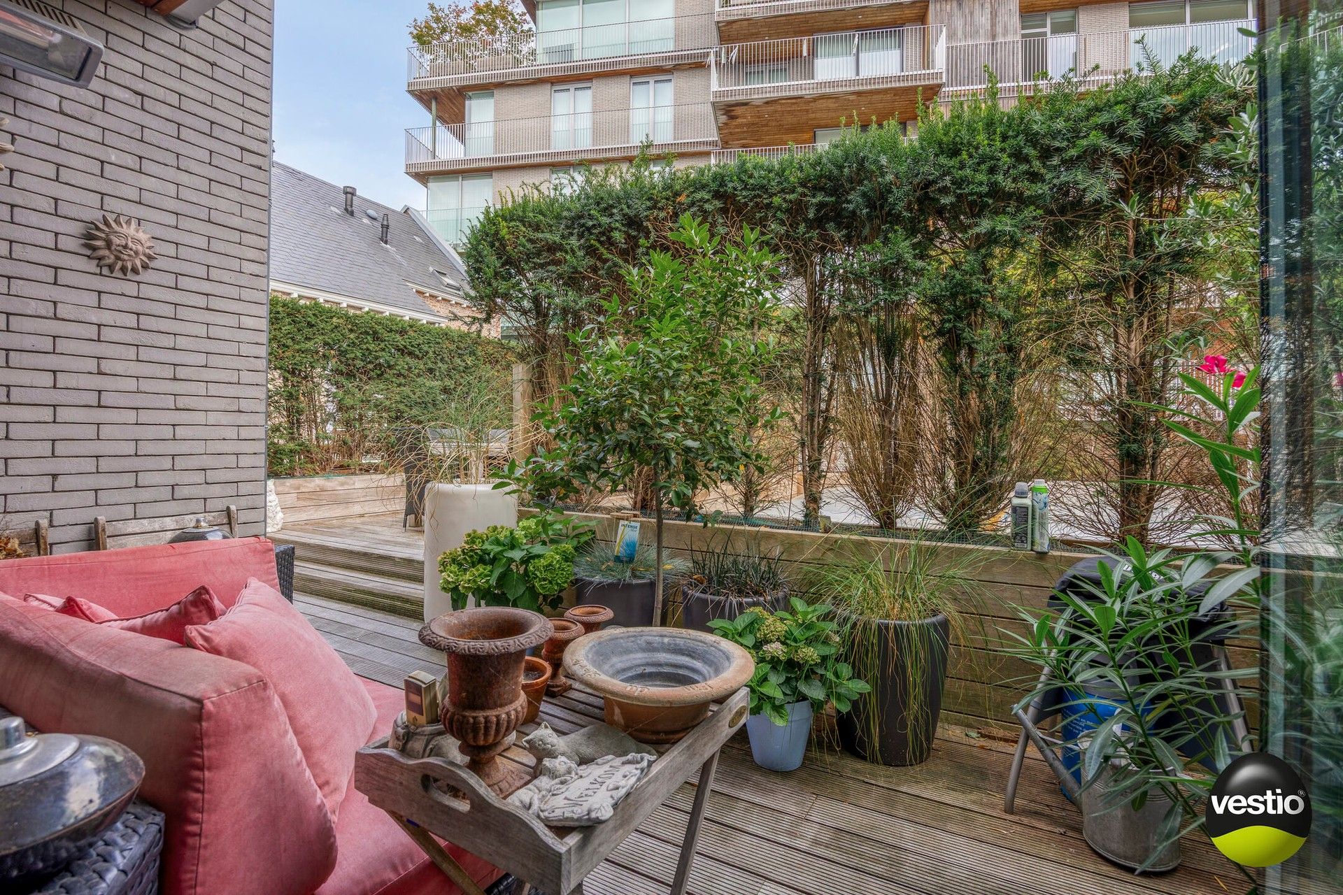 2 slaapkamer appartement met prachtig terras op het binnengebied van het prestigieuze woonproject "De Eenhoorn". foto 15