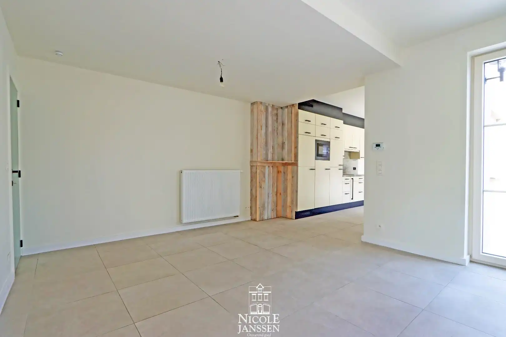 Gerenoveerd halfopen woning met 3 slaapkamers te Aldeneik te koop foto 6