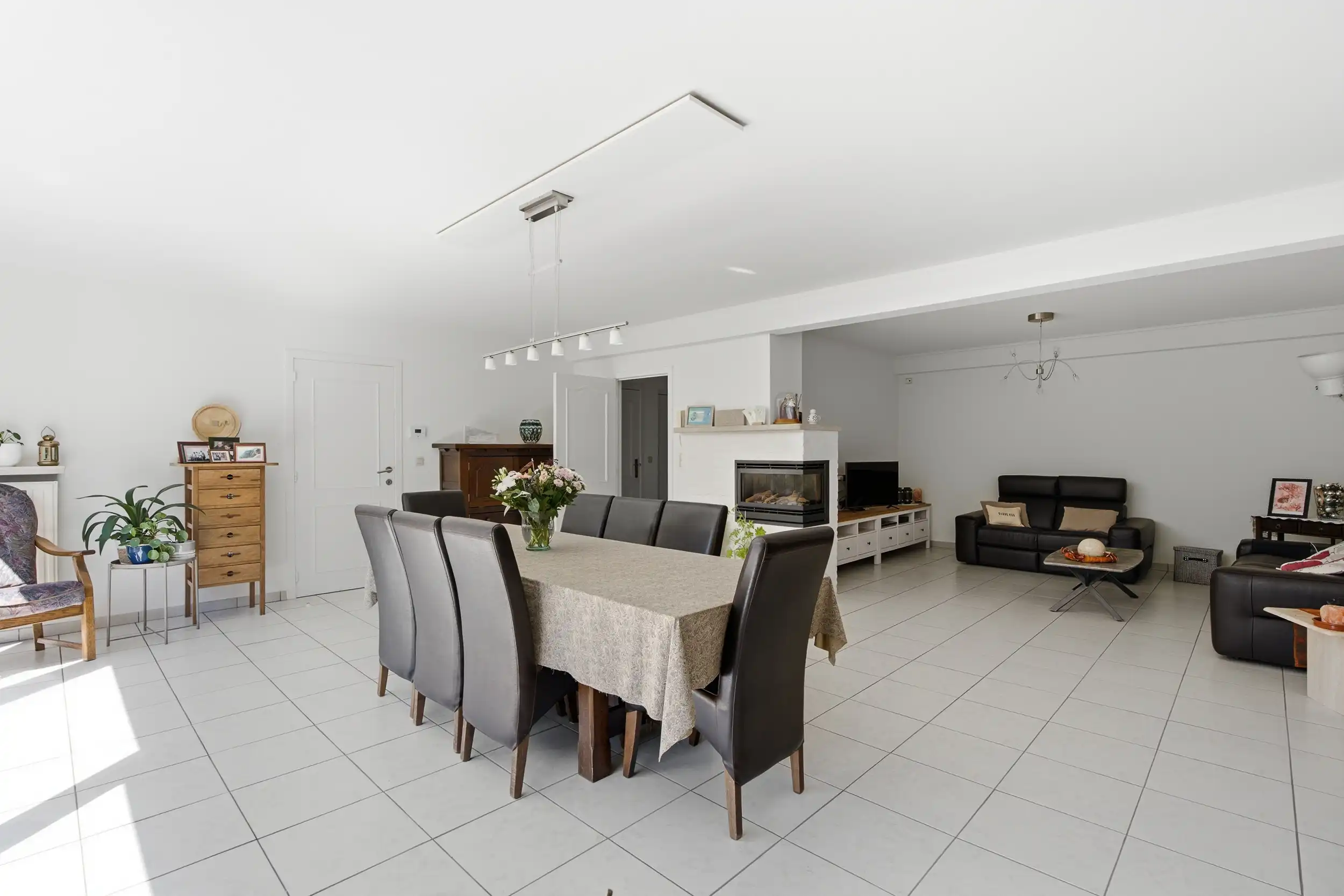 Verrassend ruim wonen: 136 m² mét garagebox foto 4