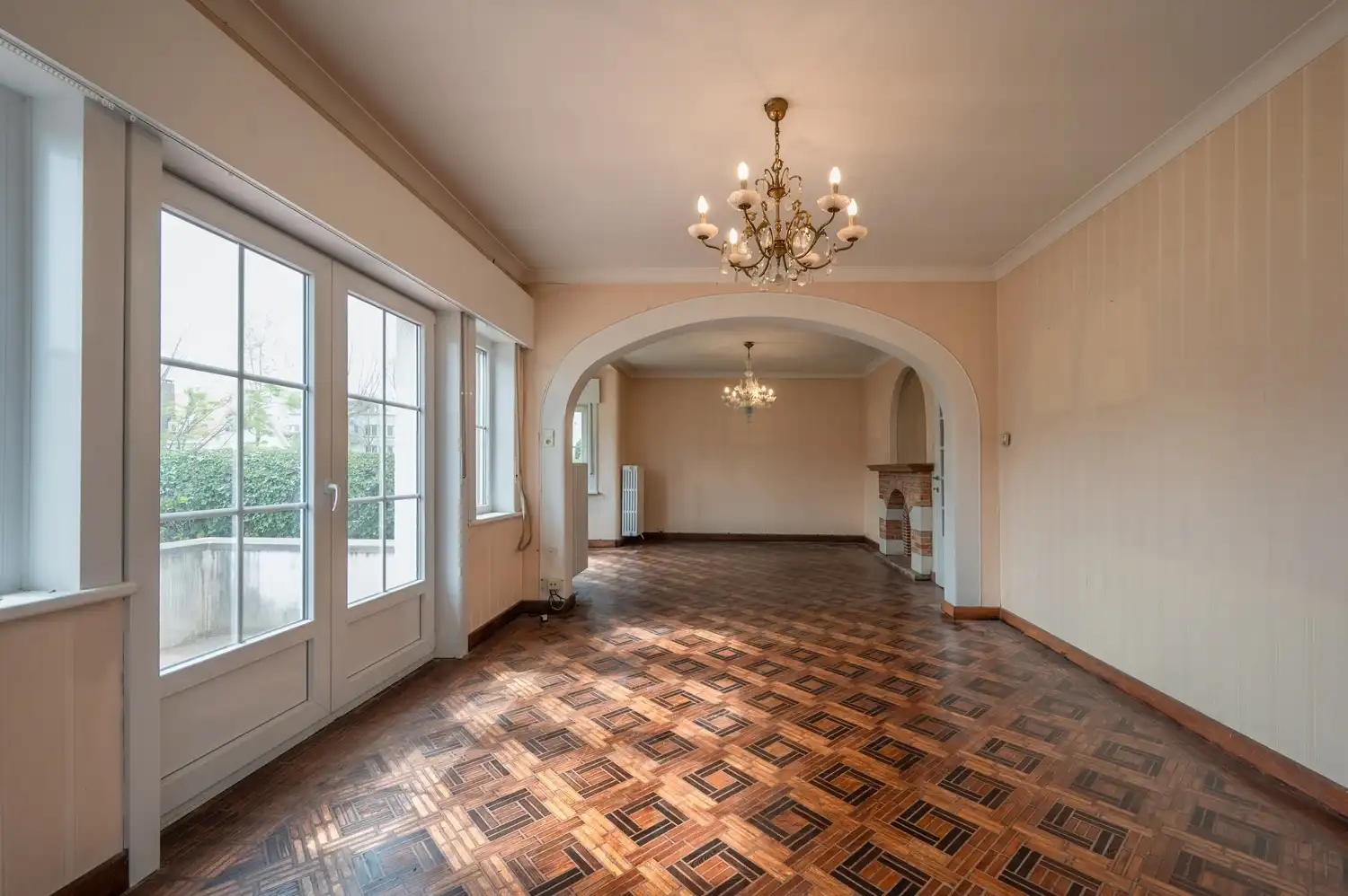 Koppelvilla op enkele passen van het casino en het strand foto 6