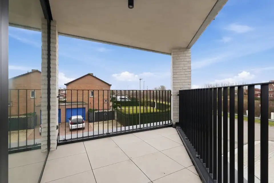 NIEUWBOUWAPPARTEMENT MET 2 SLKS TE HUUR IN SINT-TRUIDEN foto 18