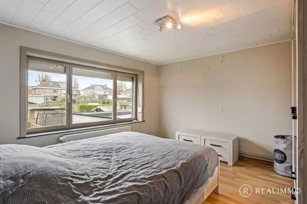 Instapklare halfopen bebouwing op 359 m² te Moen foto 11