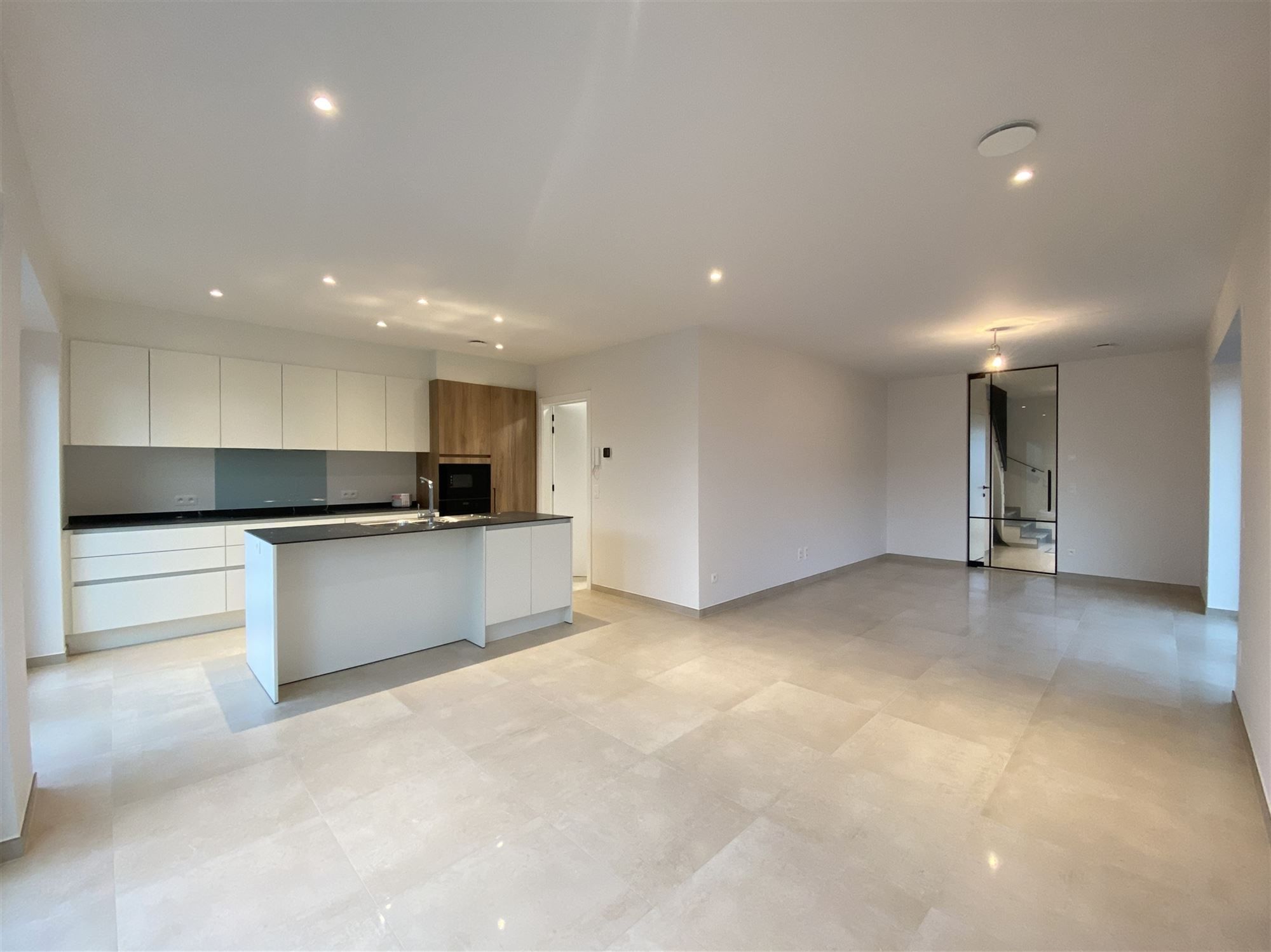 Nieuwbouwwoning te Kluizen met optimale ruimteverdeling en hedendaagse afwerking foto 9