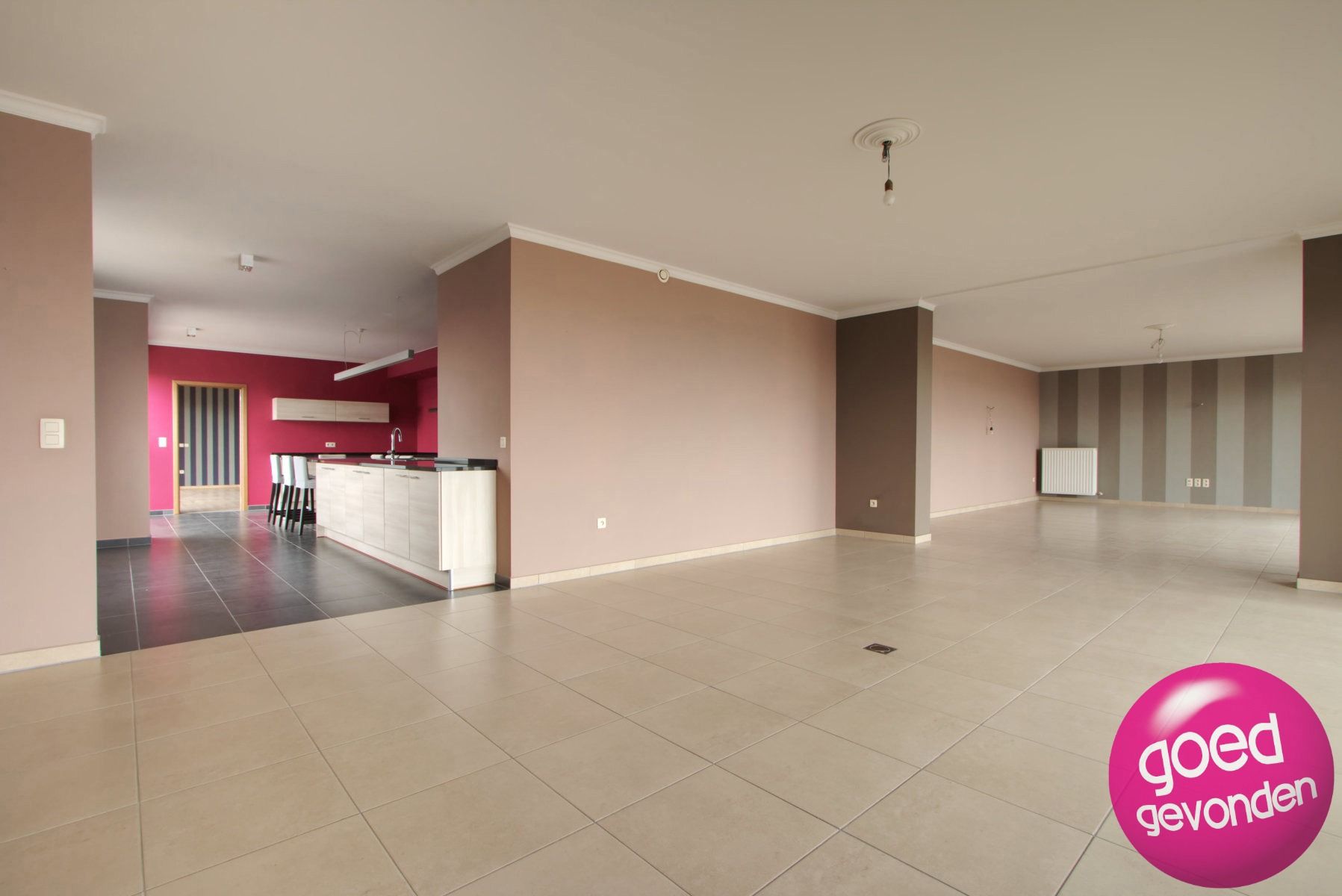 APP 300 m² - 3 SLK - 2 LIVINGS - 2 BDK - PARKING - LIFT foto 10