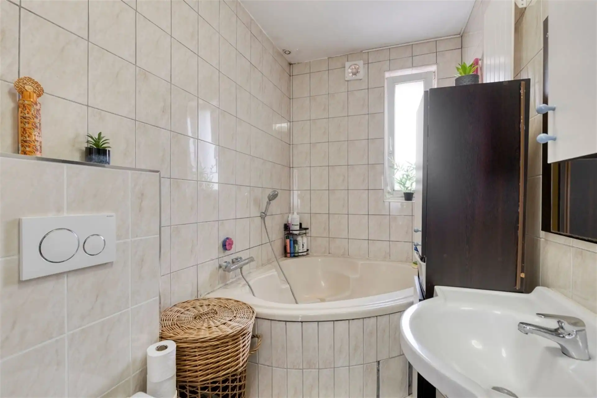 charmante woning met 3 slpks en tuin! foto 16