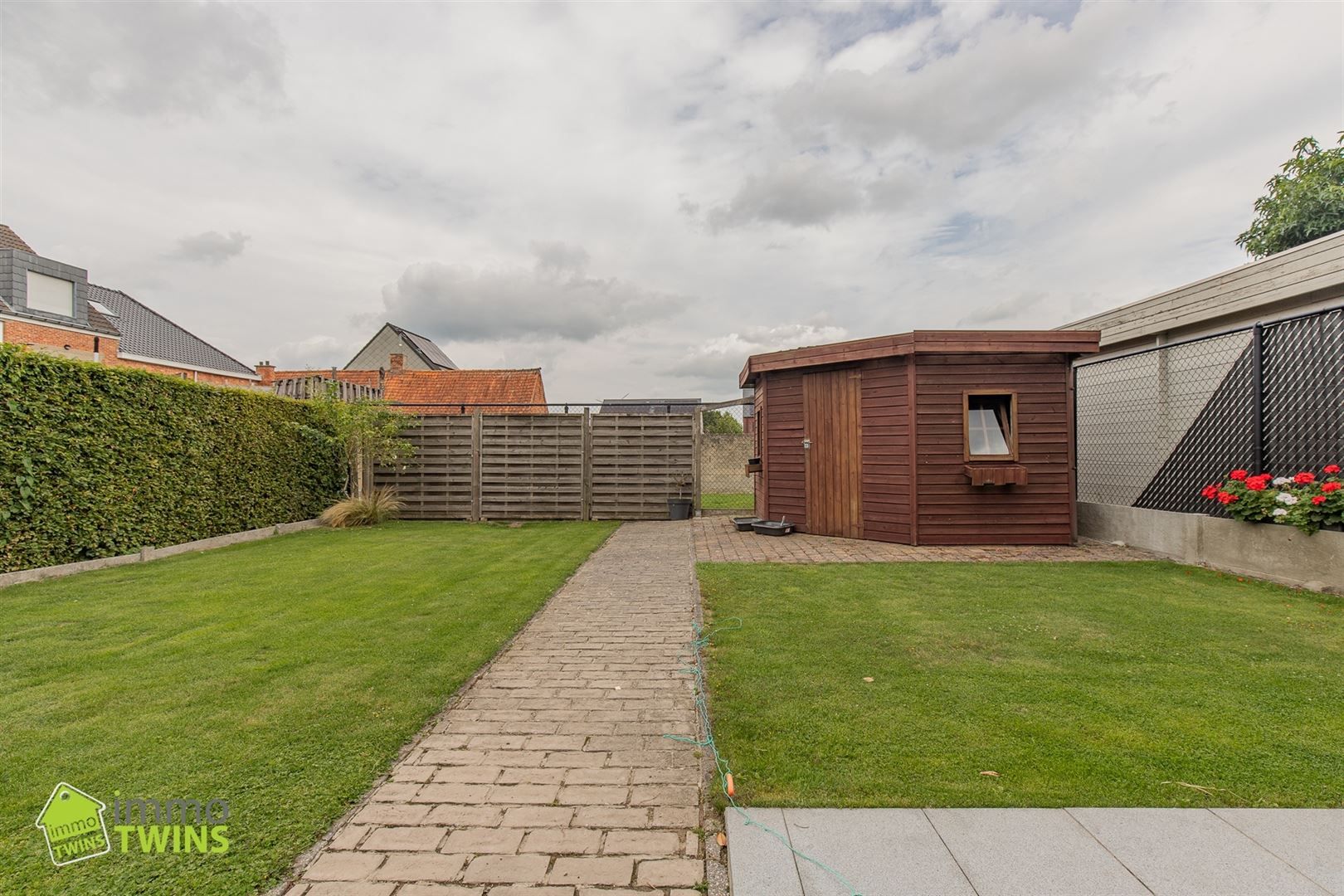 Ruime nieuwbouwwoning te Sint-gillis Dendermonde foto 11