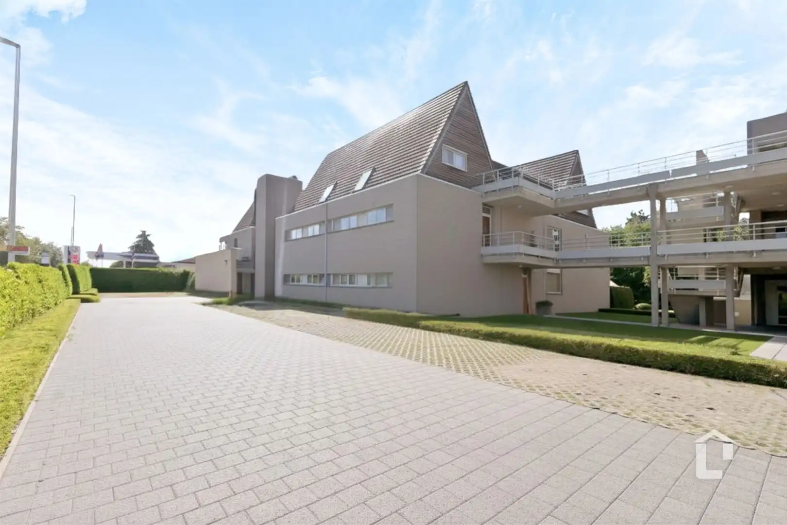 Uniek, luxe-appartement in centrum De Pinte foto 19