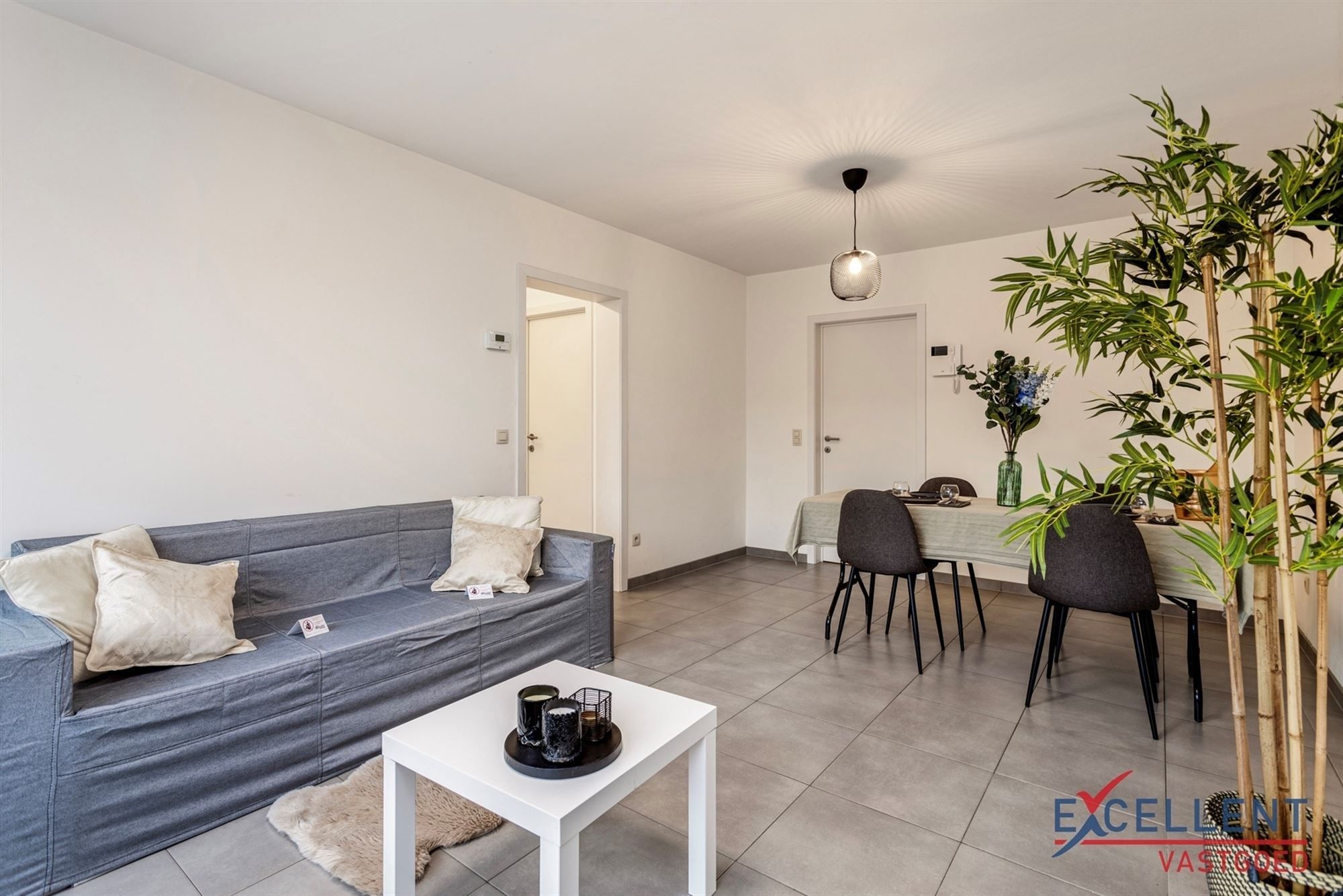 Modern appartement te koop centrum Deinze foto 2